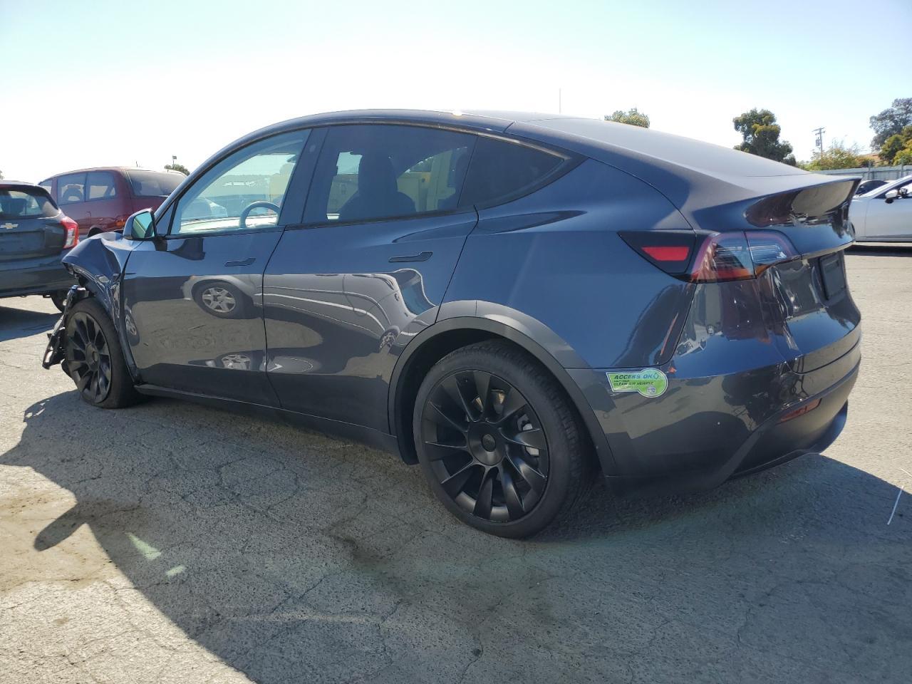 2022 TESLA MODEL Y - Image 2