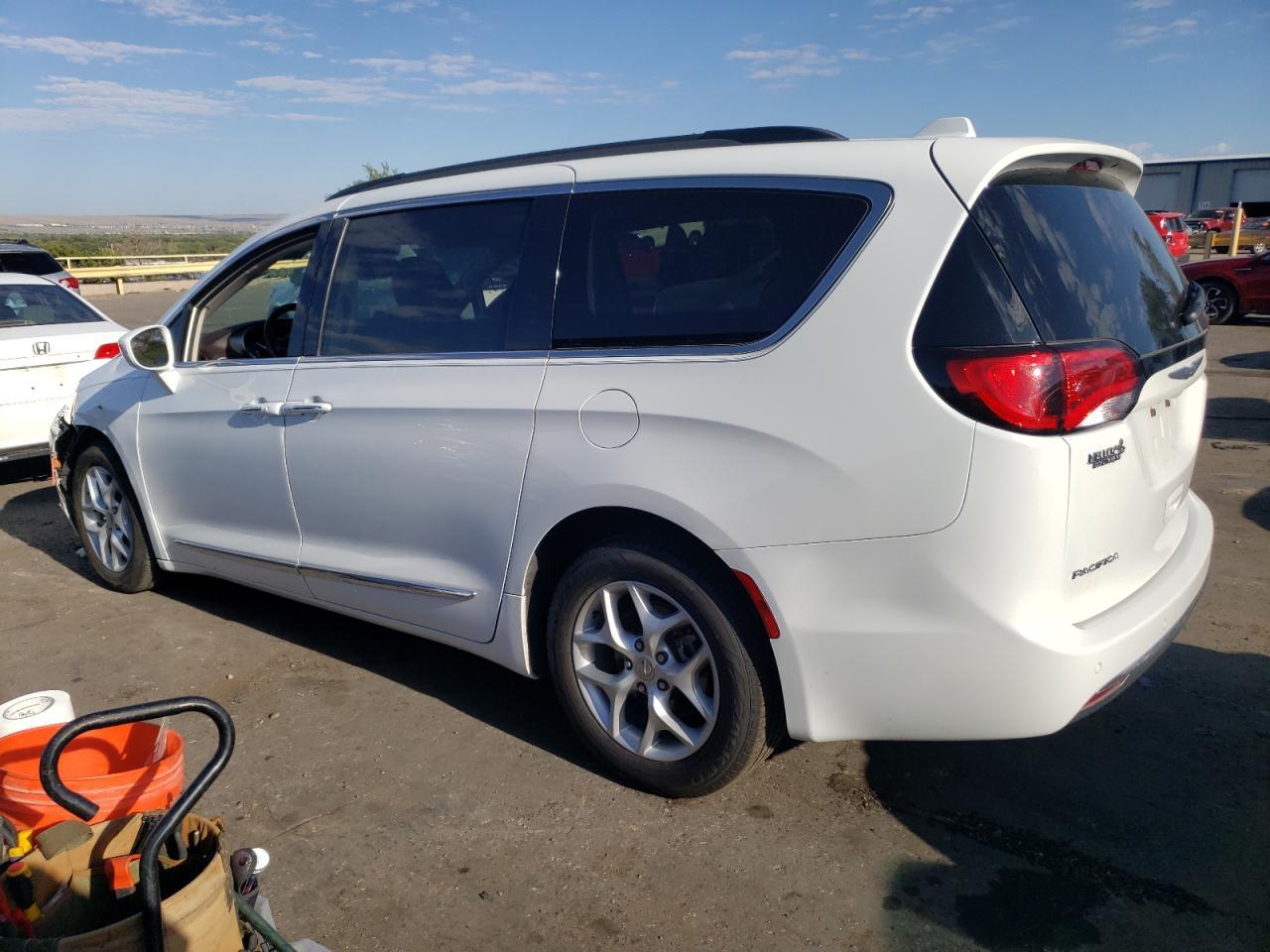 2017 CHRYSLER PACIFICA T - Фото 2