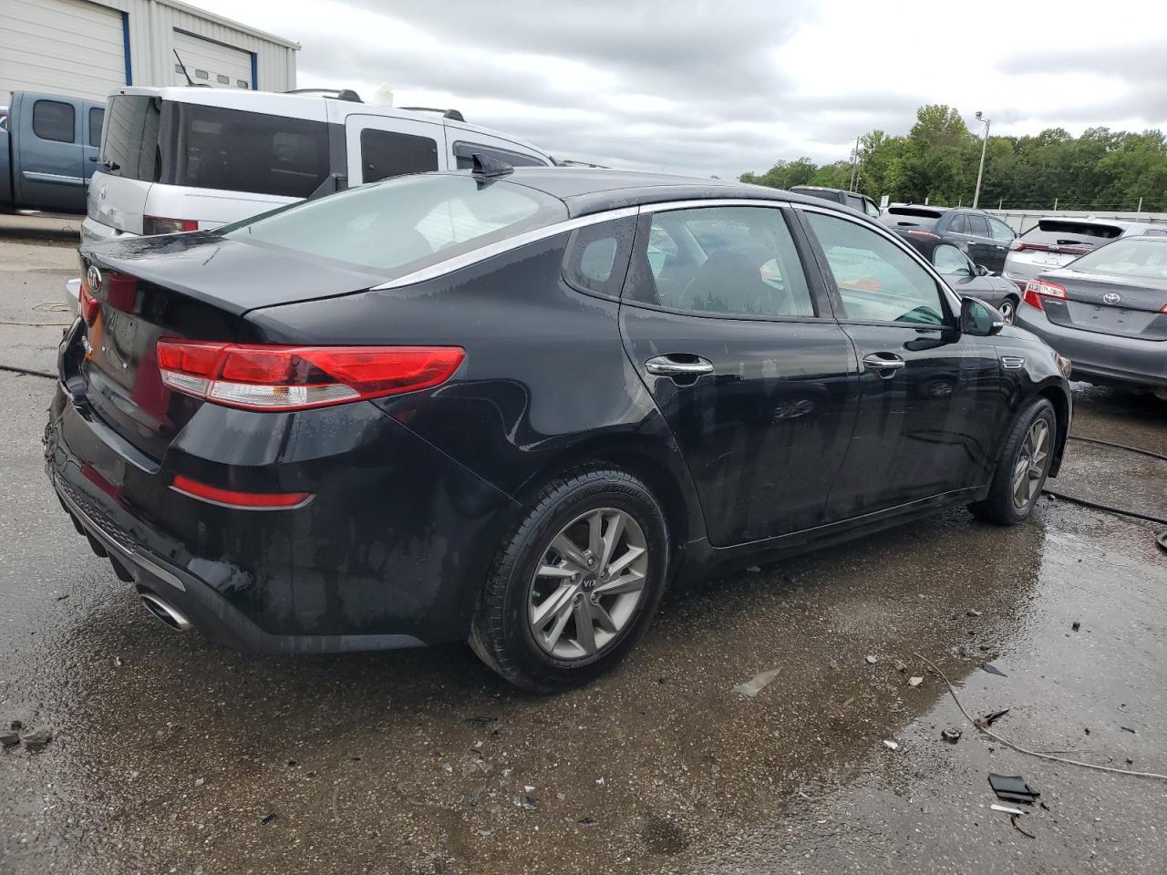 2019 KIA OPTIMA LX - Фото 3