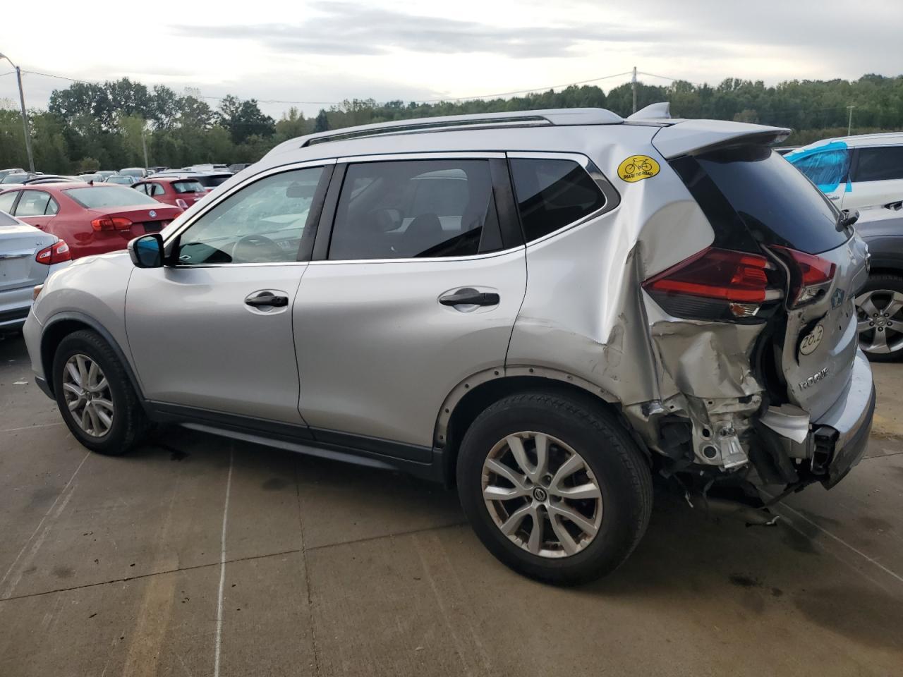 2018 NISSAN ROGUE S - Фото 2