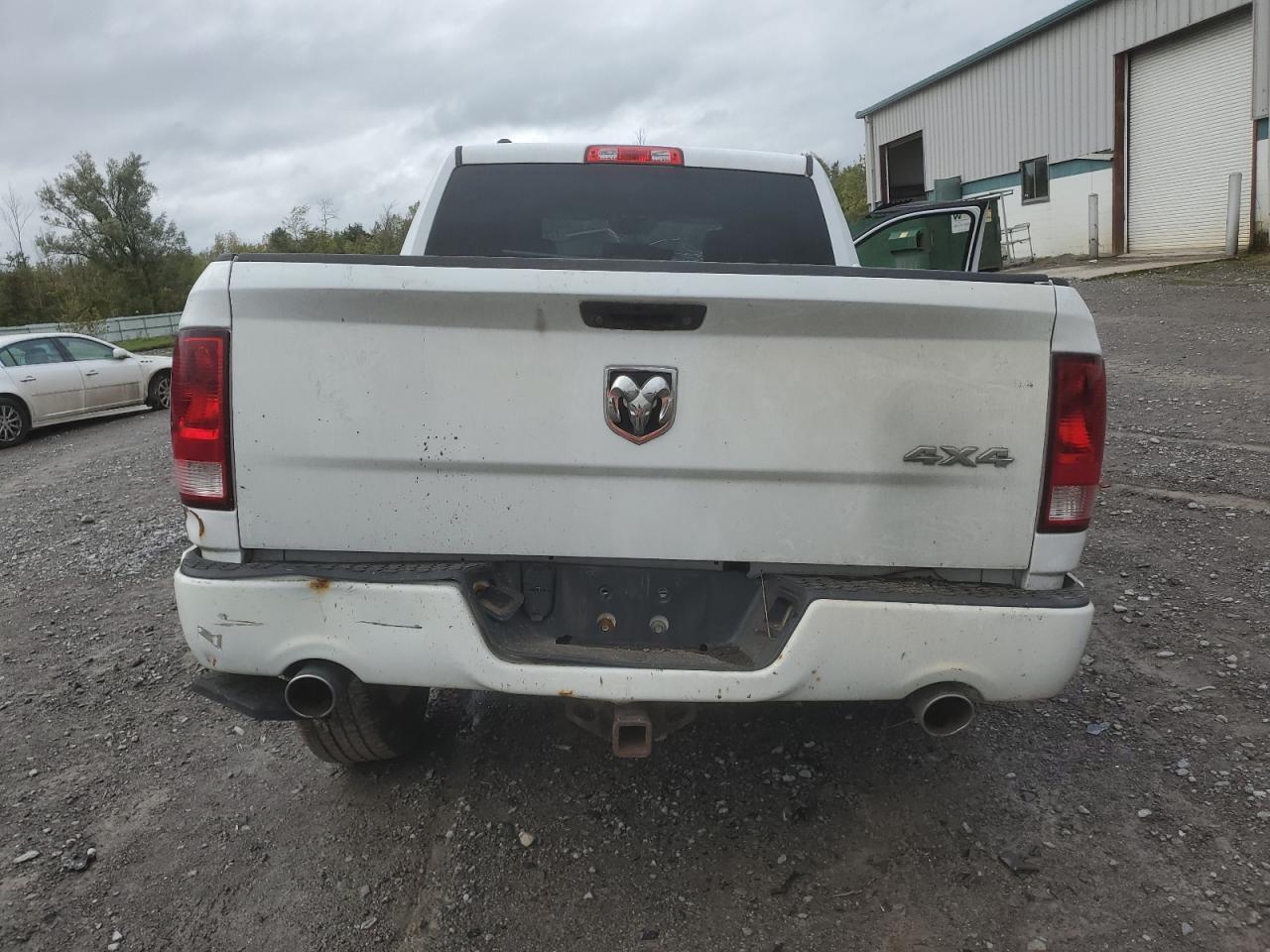 2014 RAM 1500 ST - Image 6