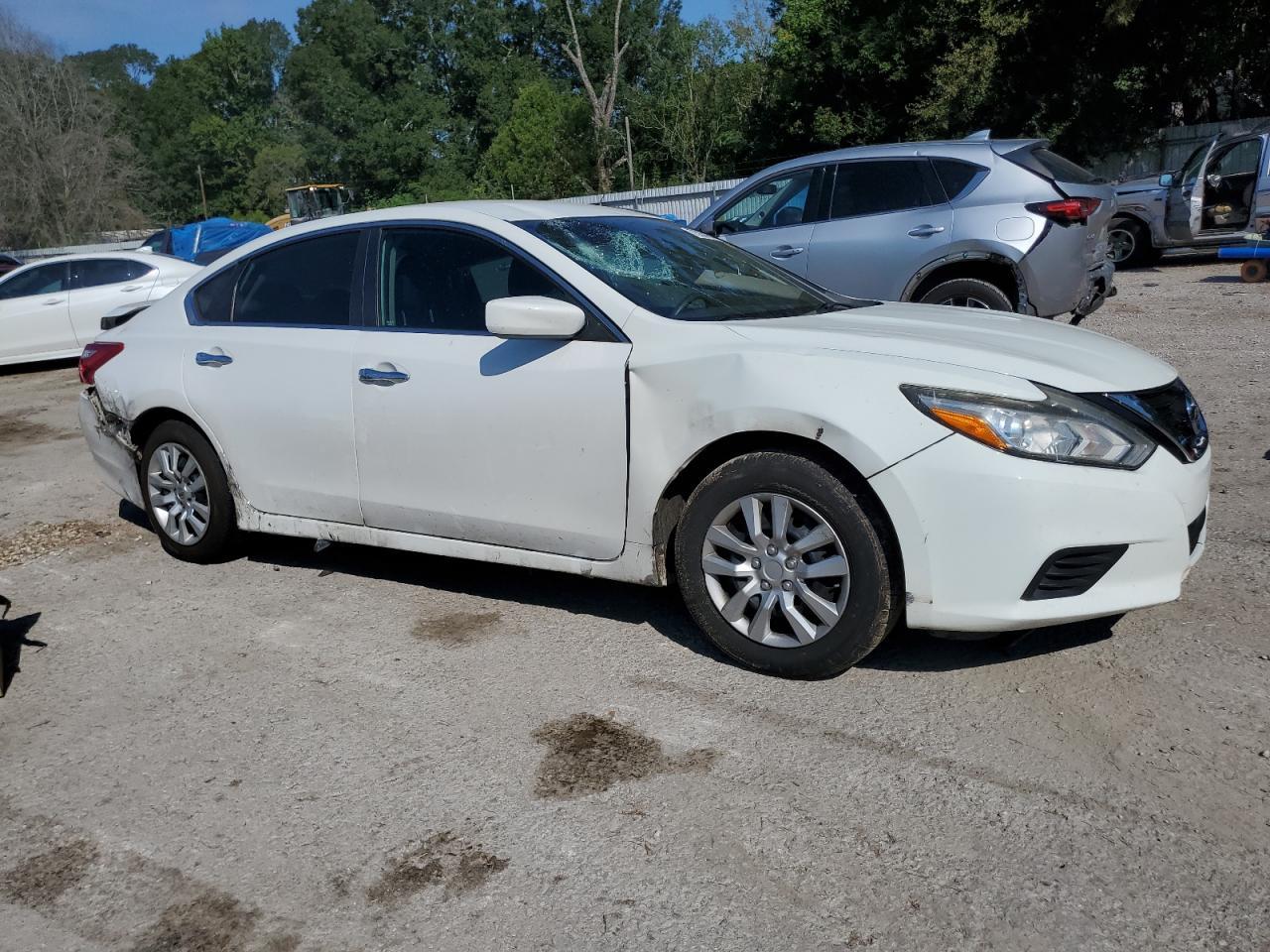 2017 NISSAN ALTIMA 2.5 - Фото 4
