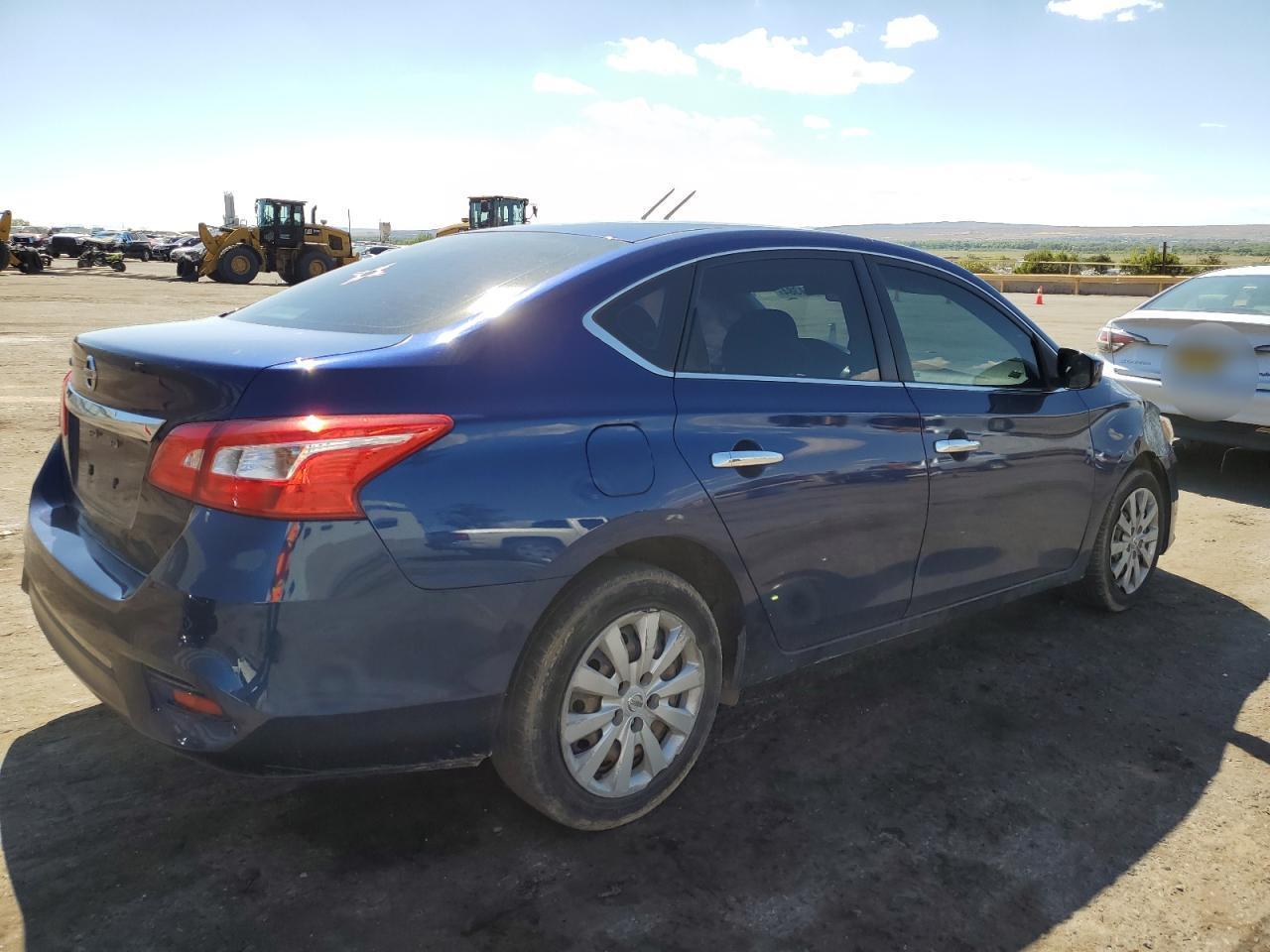 2017 NISSAN SENTRA S - Фото 3