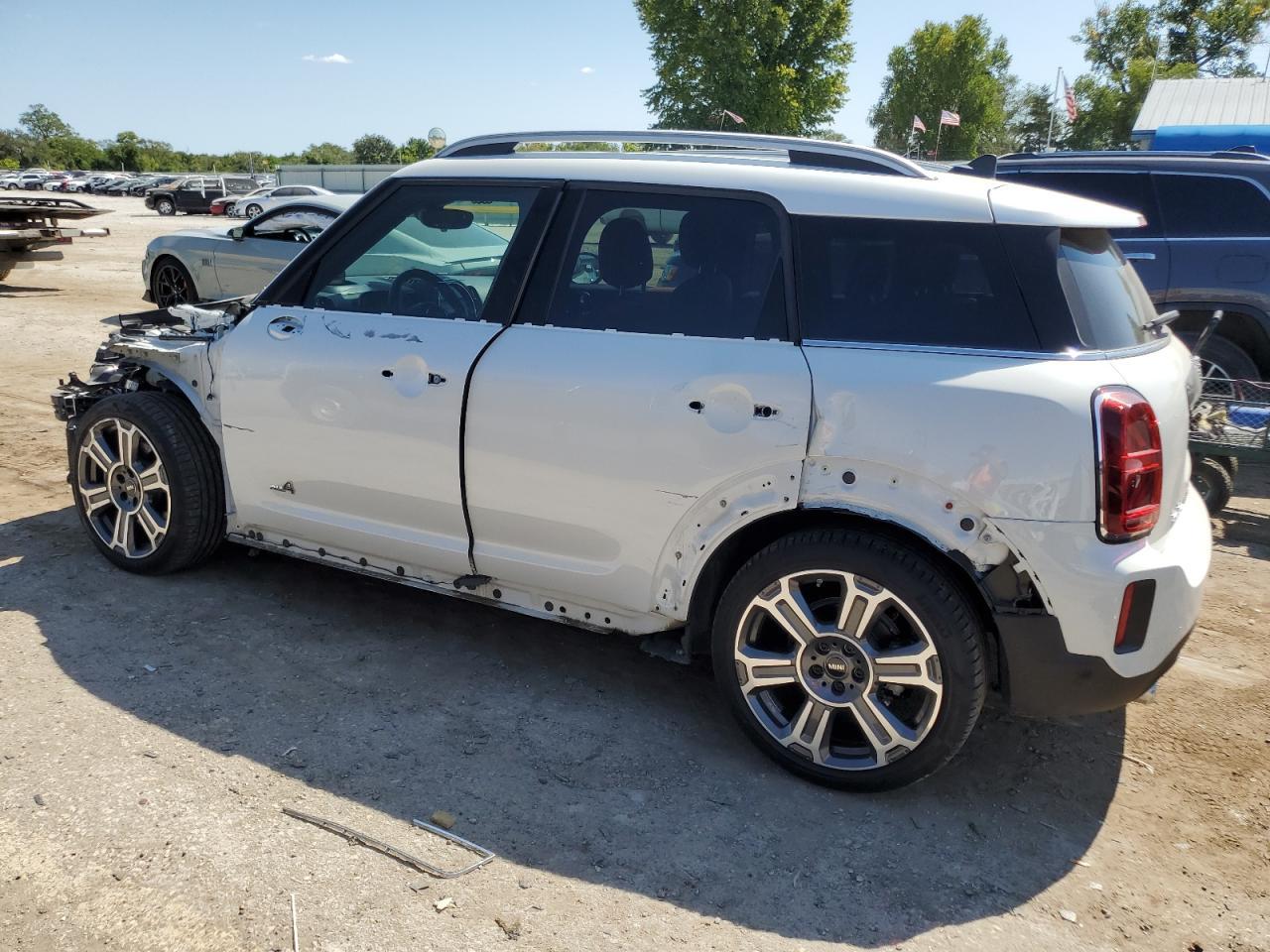 2023 MINI COOPER S C - Image 2