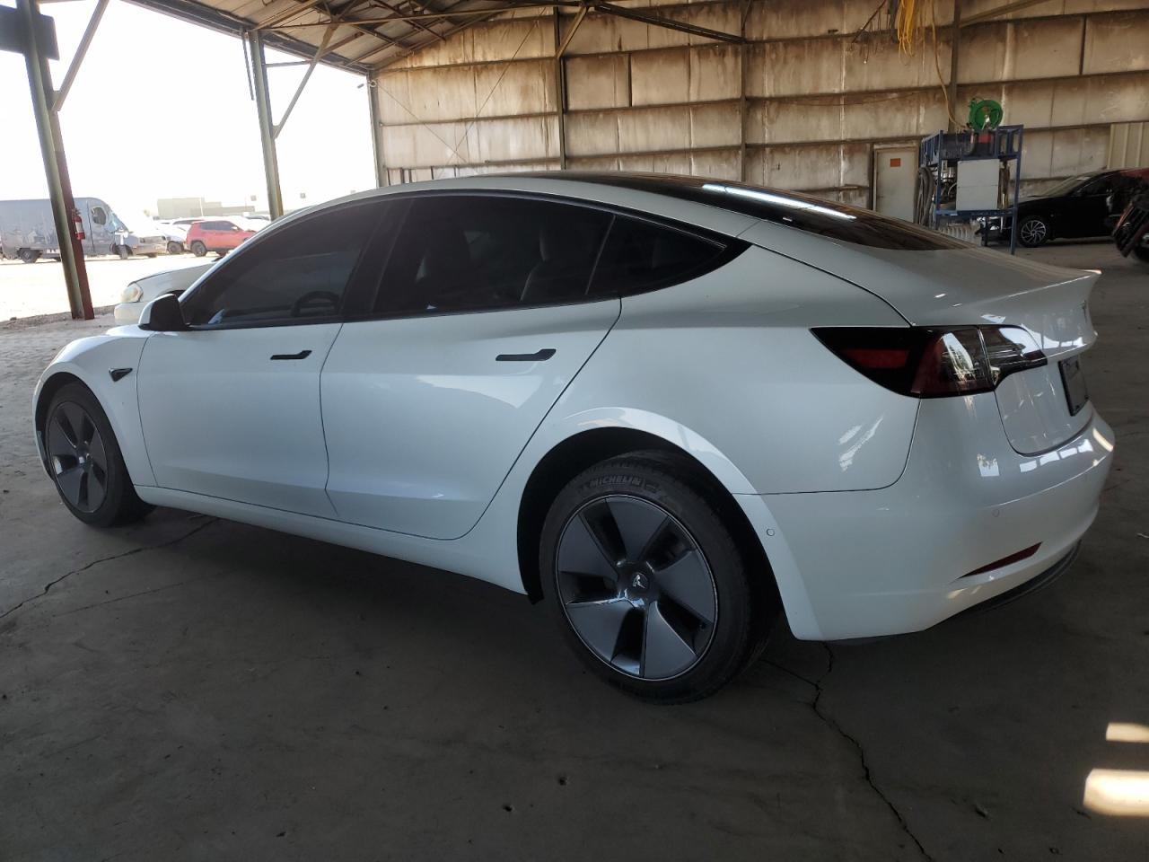 2021 TESLA MODEL 3 - Фото 2
