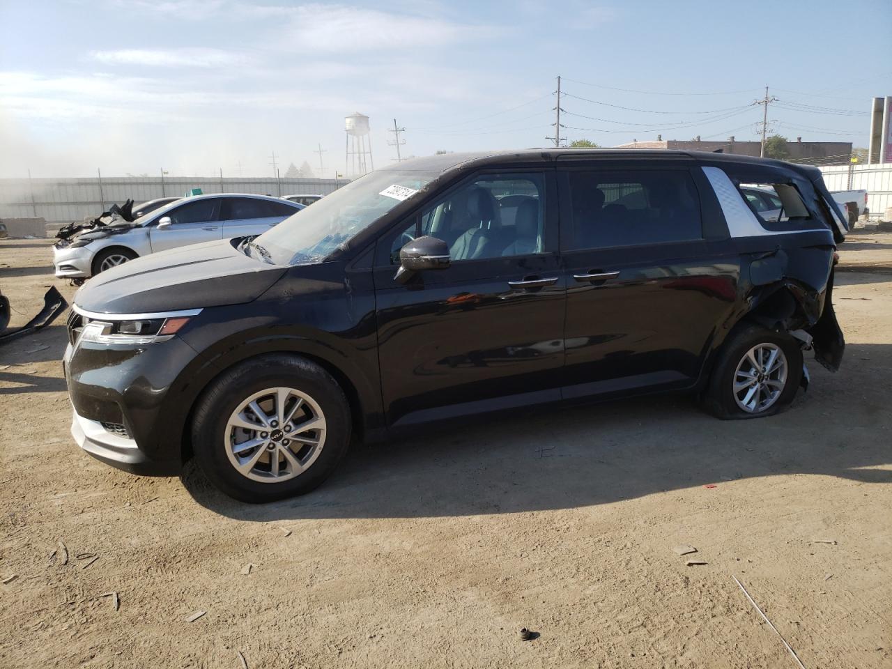 2024 KIA CARNIVAL L