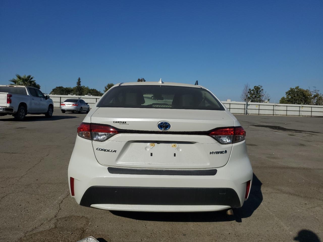 2021 TOYOTA COROLLA LE - Фото 6