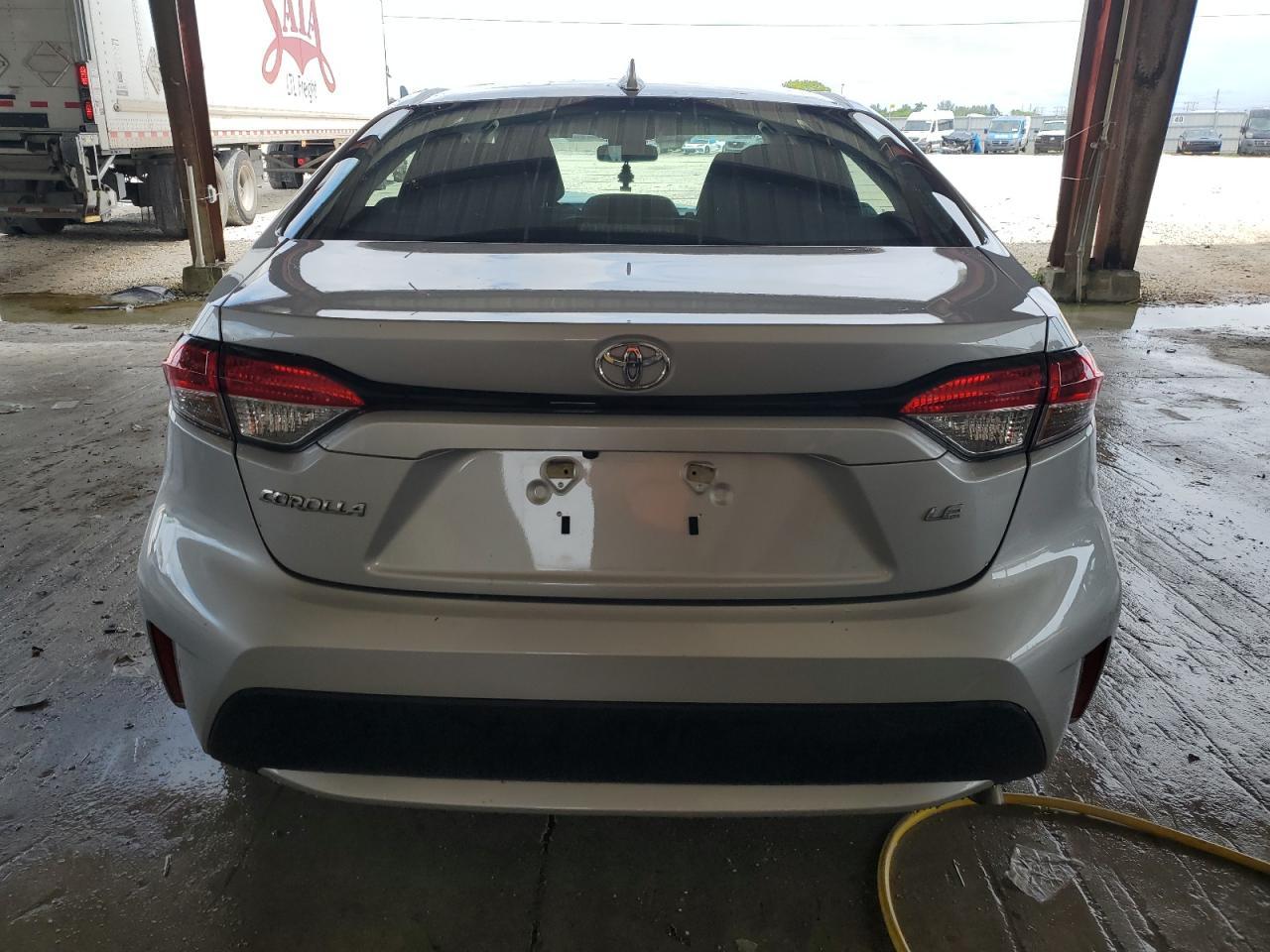 2022 TOYOTA COROLLA LE - Image 6