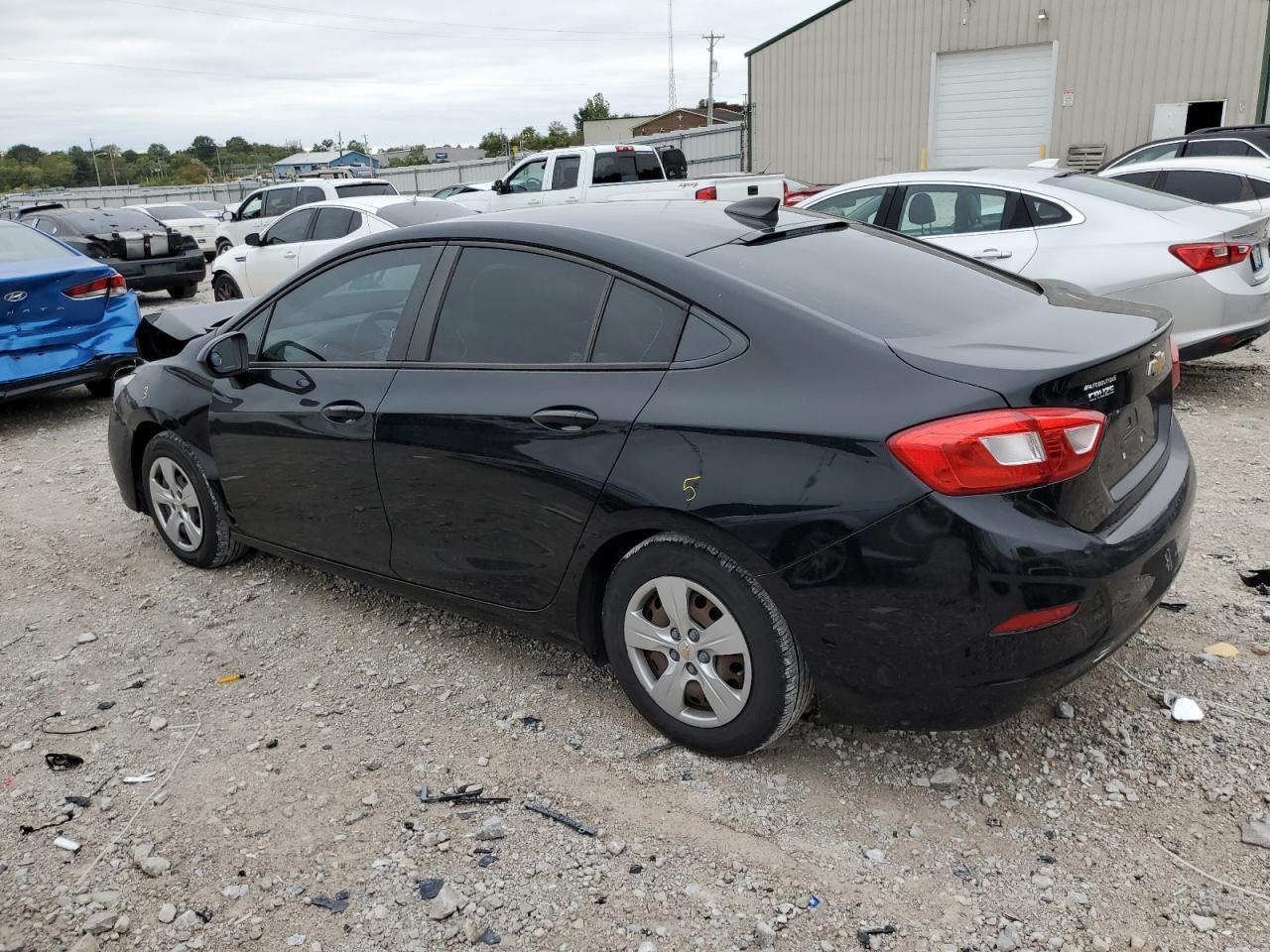 2017 CHEVROLET CRUZE LS - Фото 2