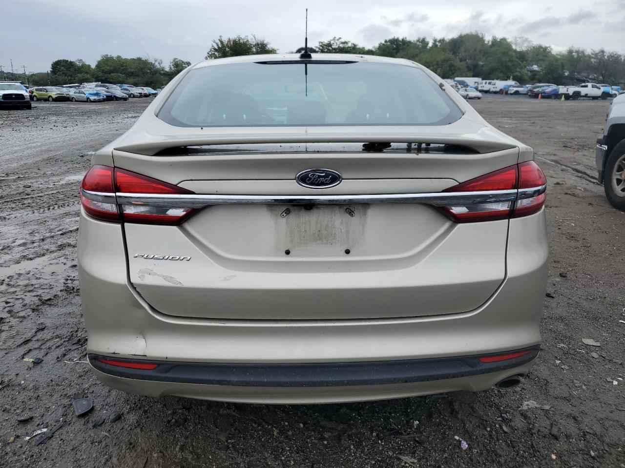 2017 FORD FUSION S - Image 6