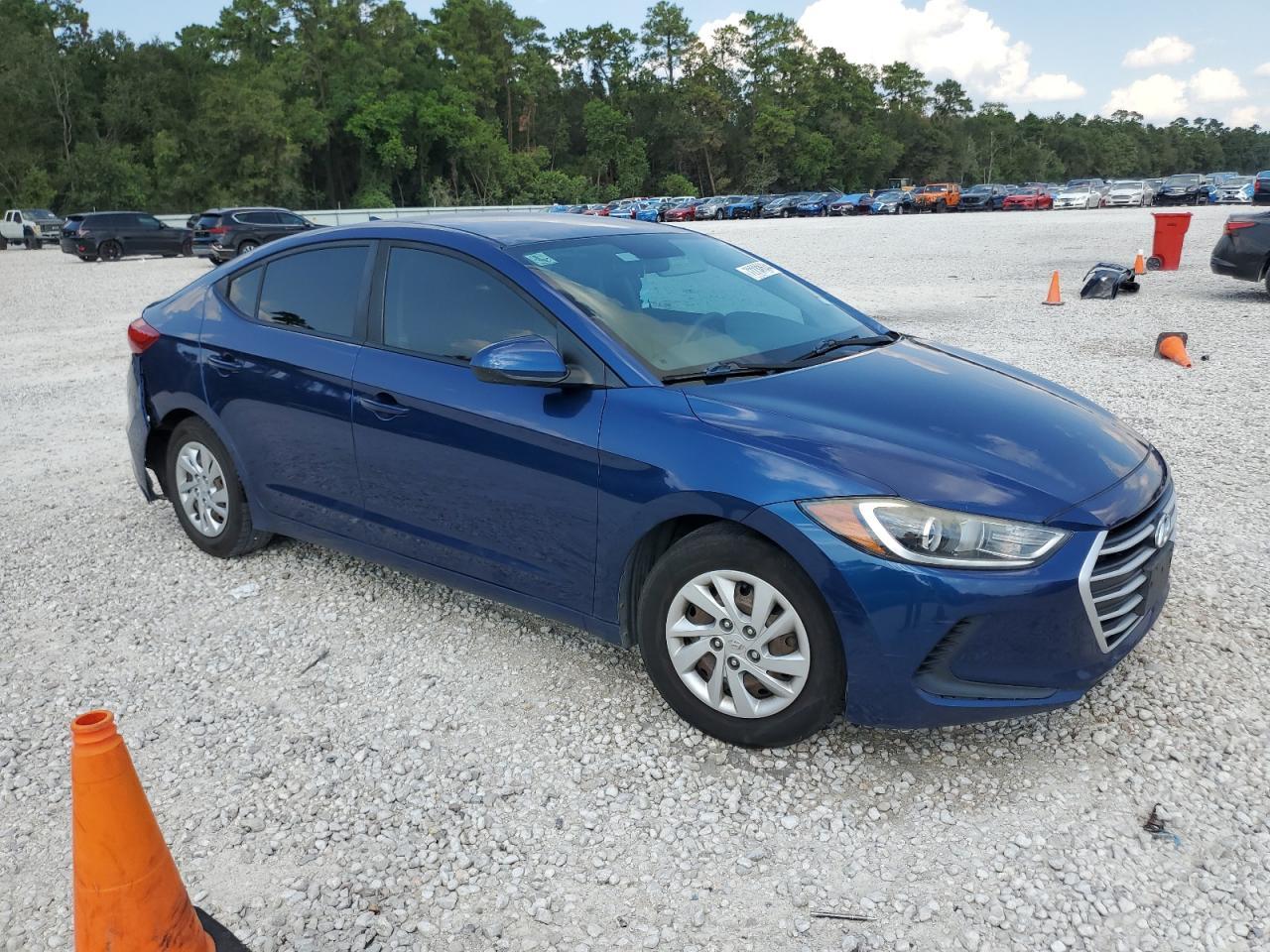 2017 HYUNDAI ELANTRA SE - Фото 4