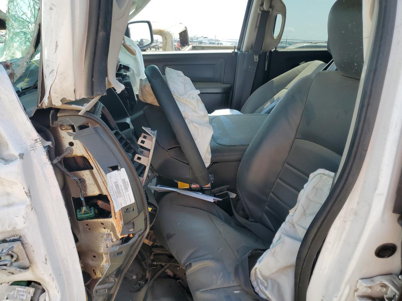 2019 RAM 1500 CLASS - Фото 7