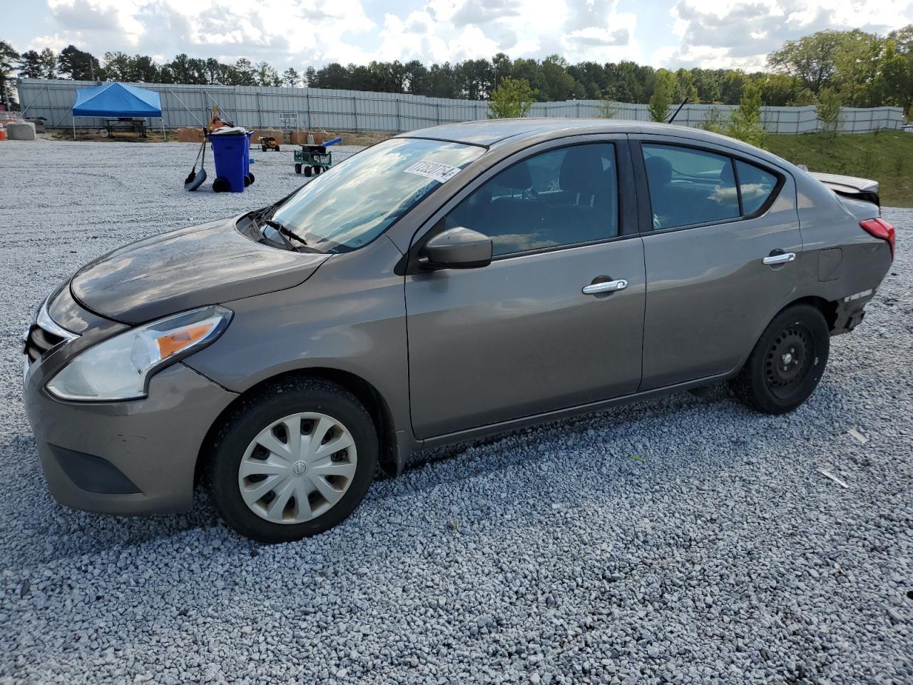 2016 NISSAN VERSA S