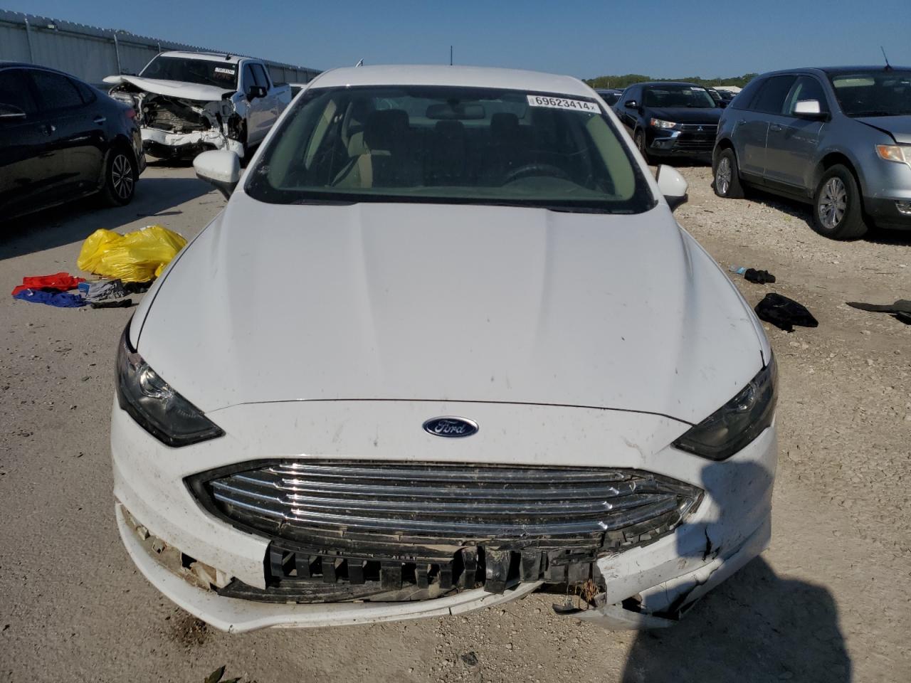 2017 FORD FUSION SE - Image 5