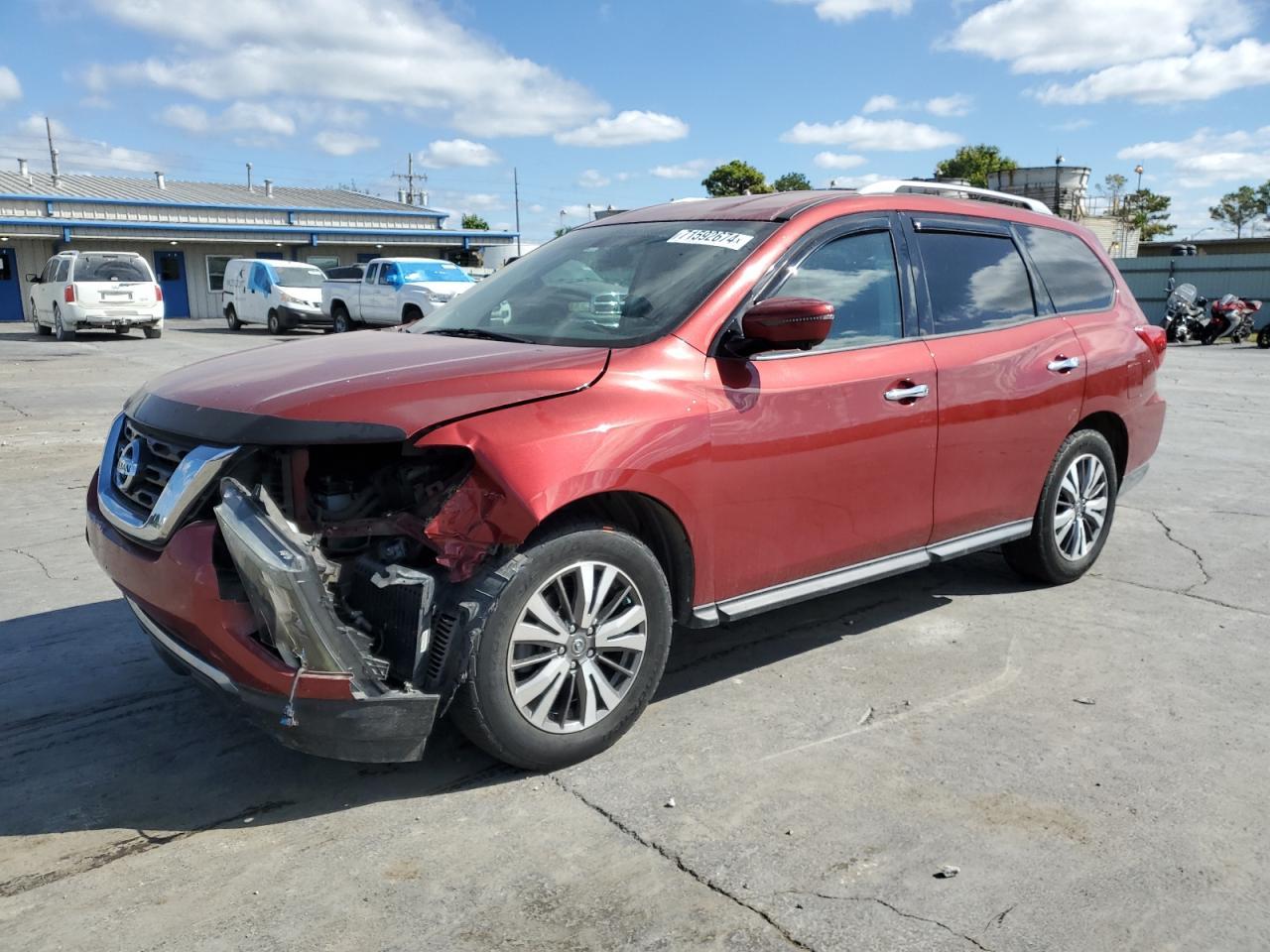 2017 NISSAN PATHFINDER