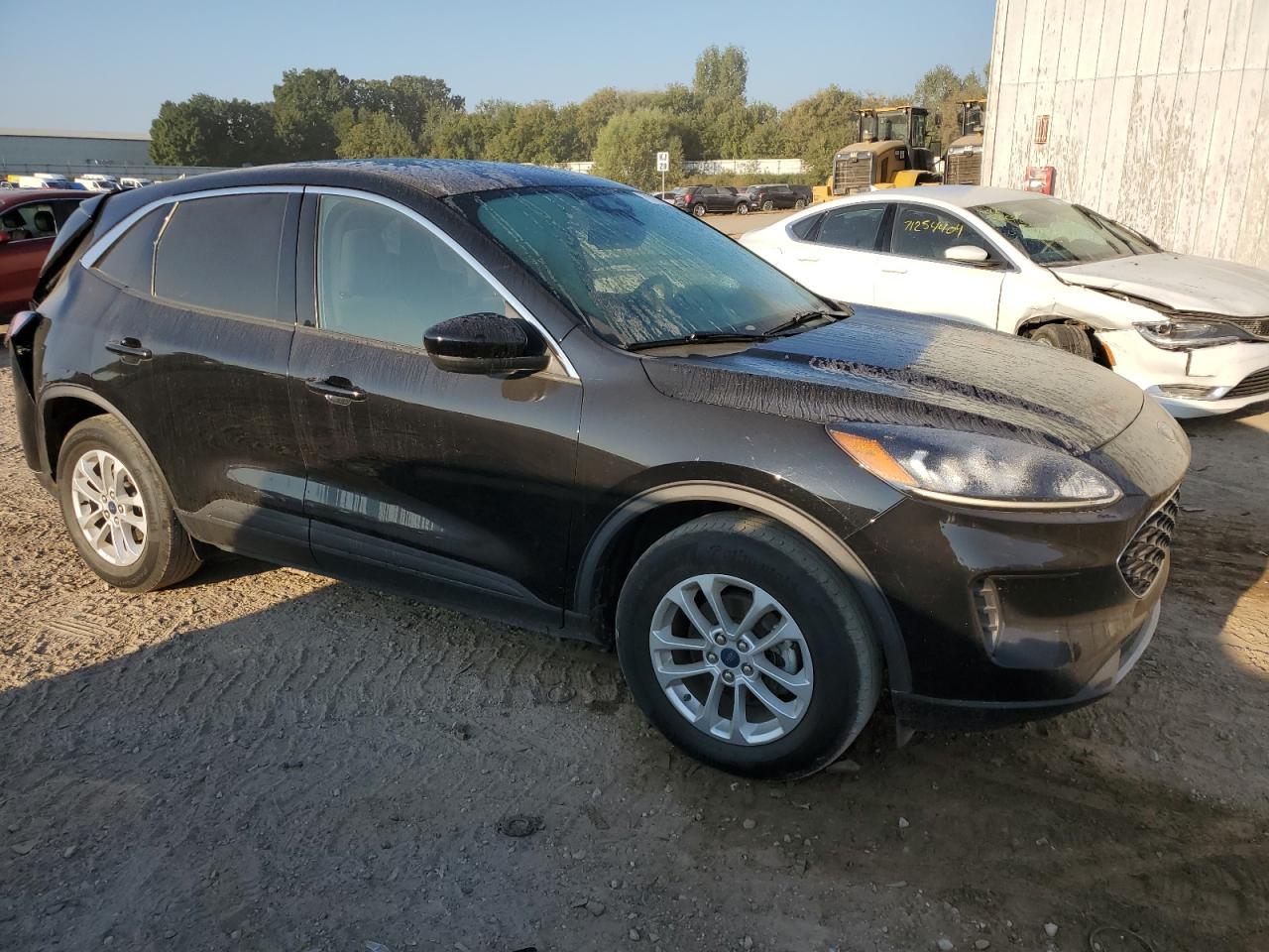 2020 FORD ESCAPE SE - Image 4