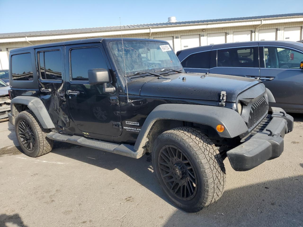 2017 JEEP WRANGLER U - Image 4
