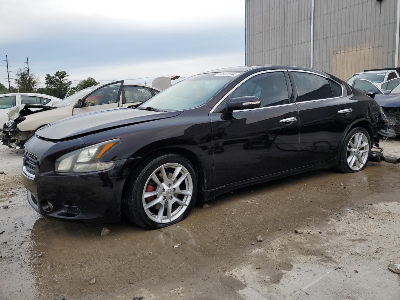 2011 NISSAN MAXIMA S