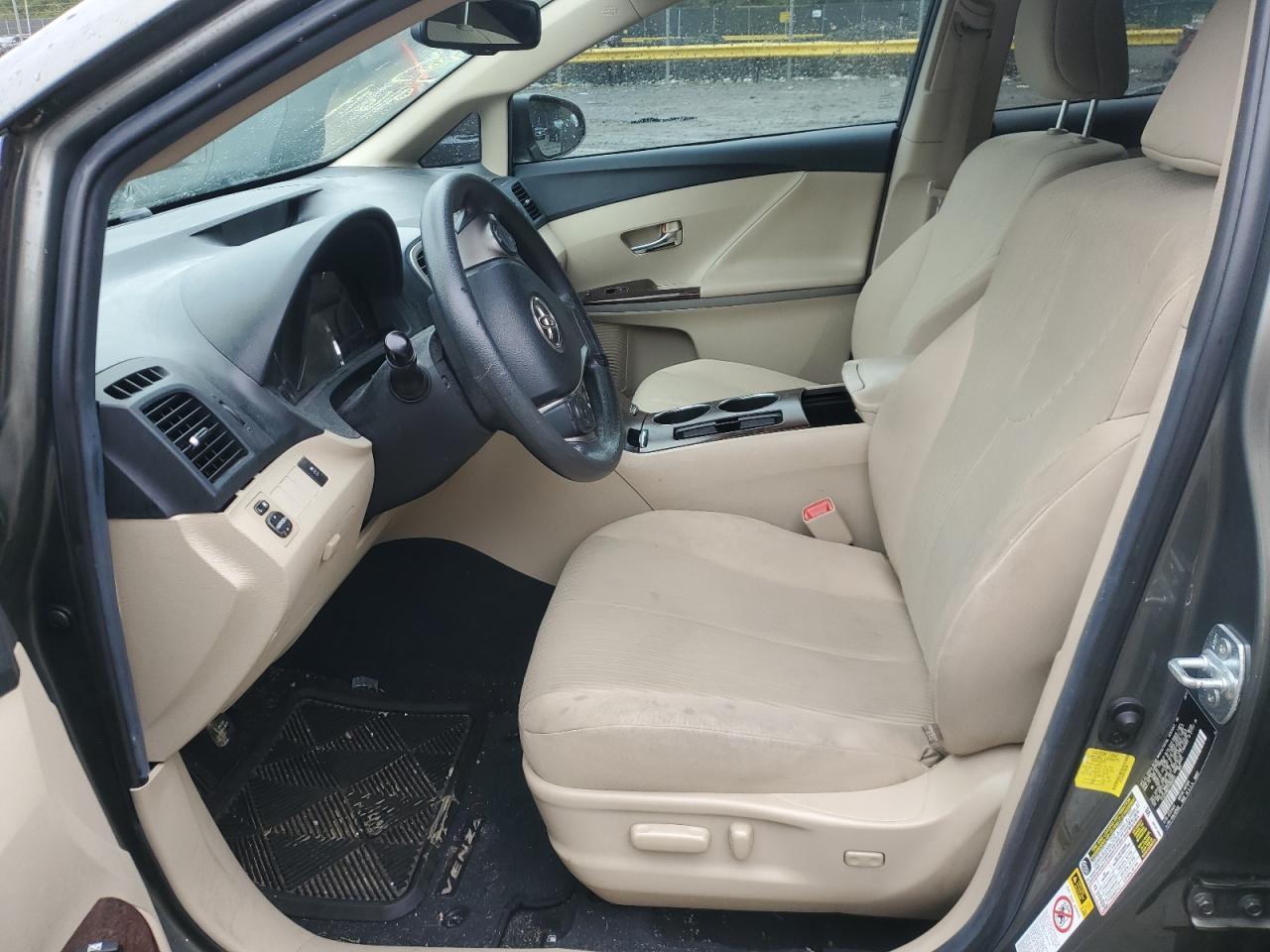 2014 TOYOTA VENZA LE - Фото 7