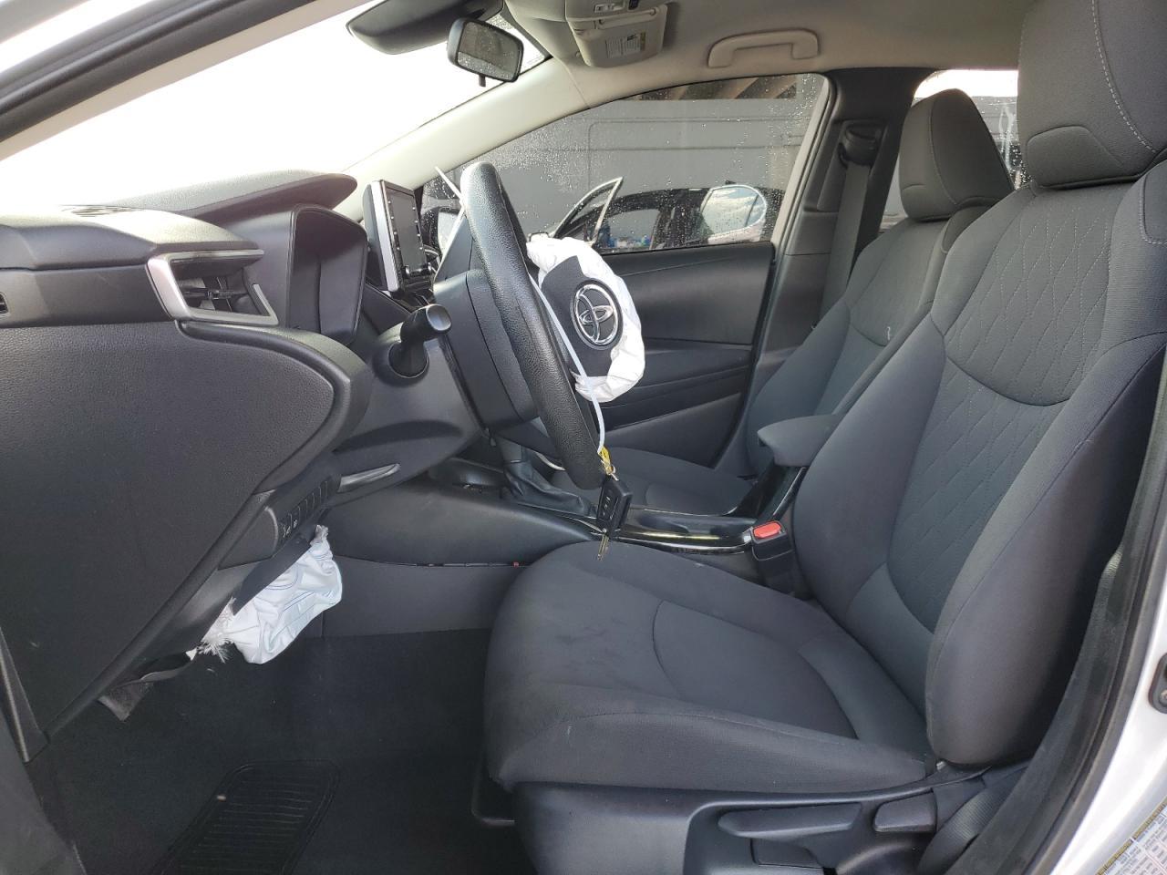 2021 TOYOTA COROLLA LE - Фото 7