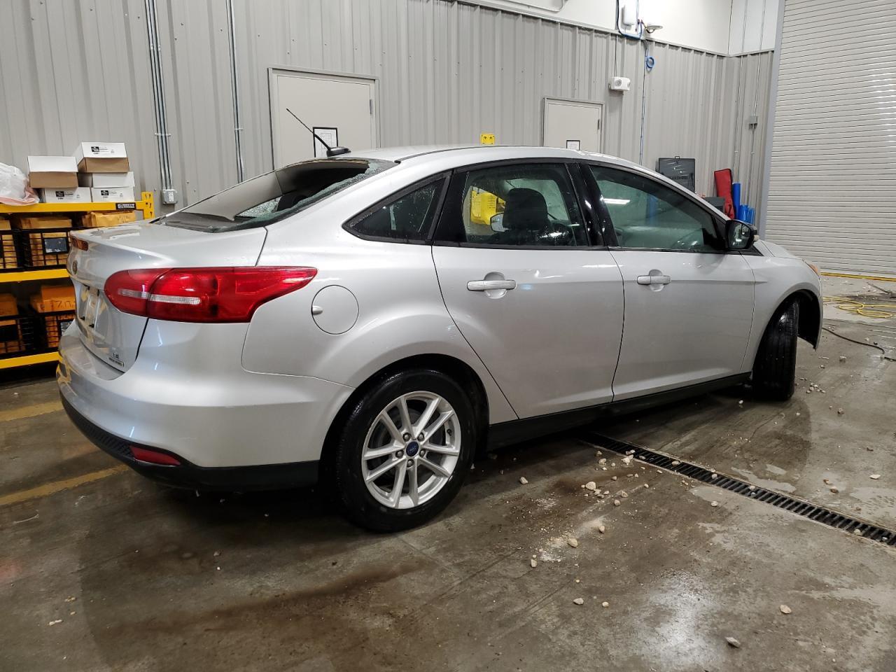 2016 FORD FOCUS SE - Image 3