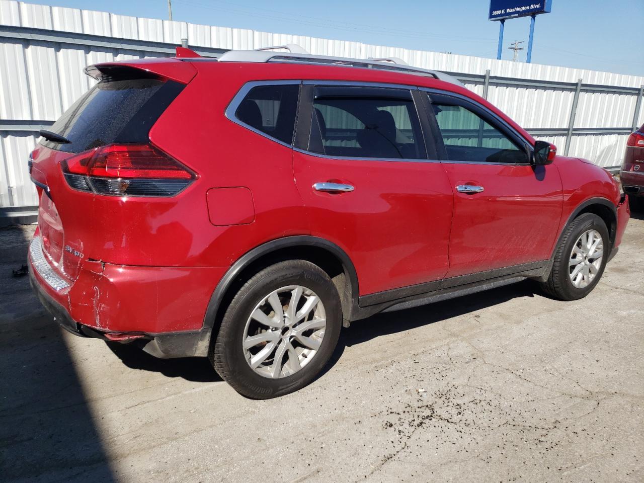 2017 NISSAN ROGUE S - Image 3