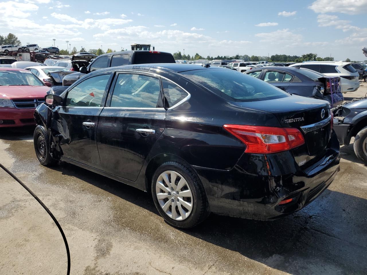 2016 NISSAN SENTRA S - Фото 2