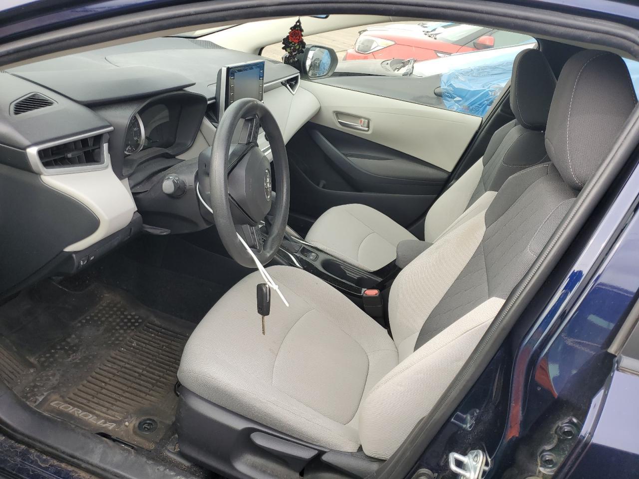 2020 TOYOTA COROLLA LE - Image 7