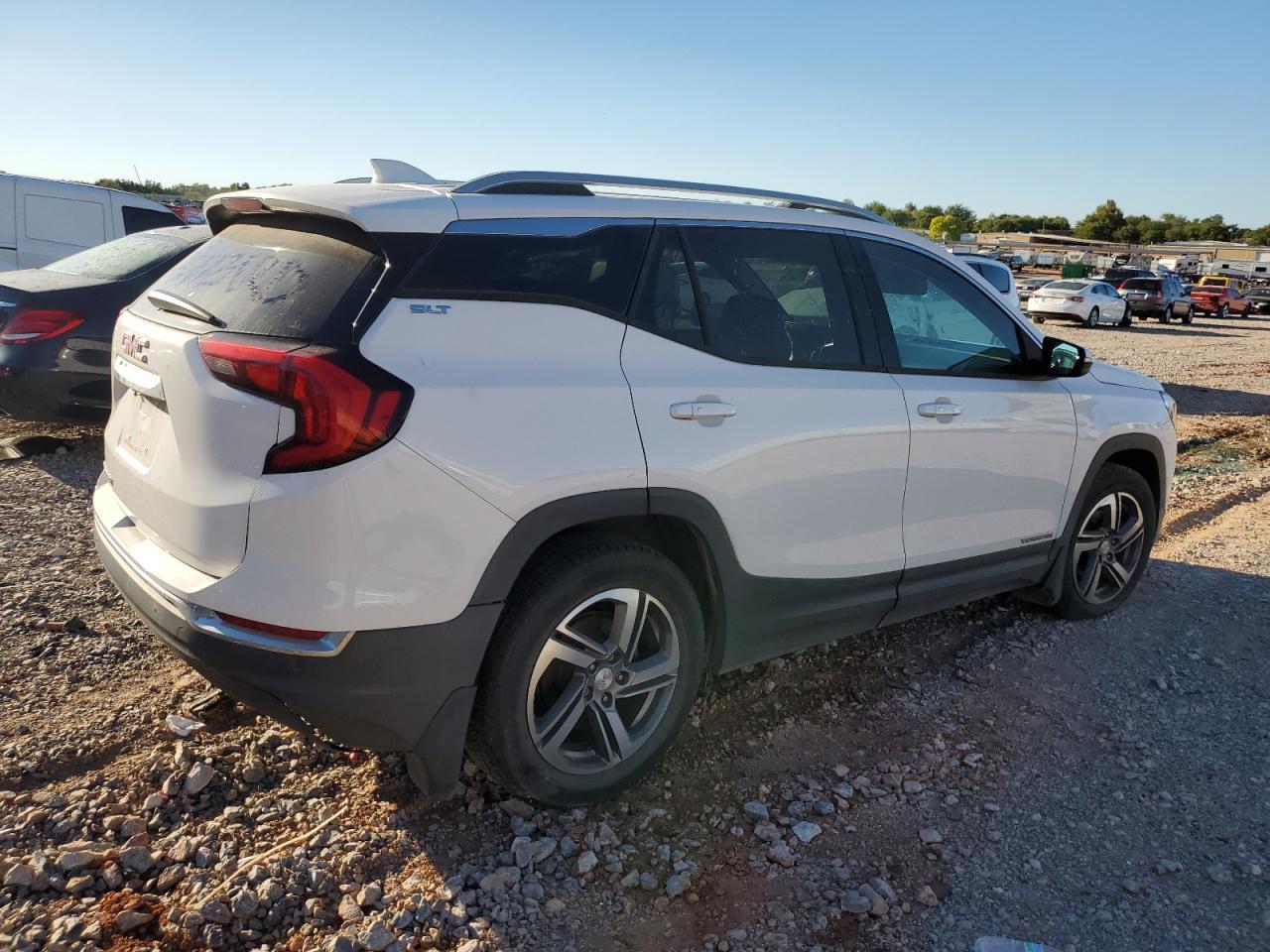 2018 GMC TERRAIN SL - Image 3