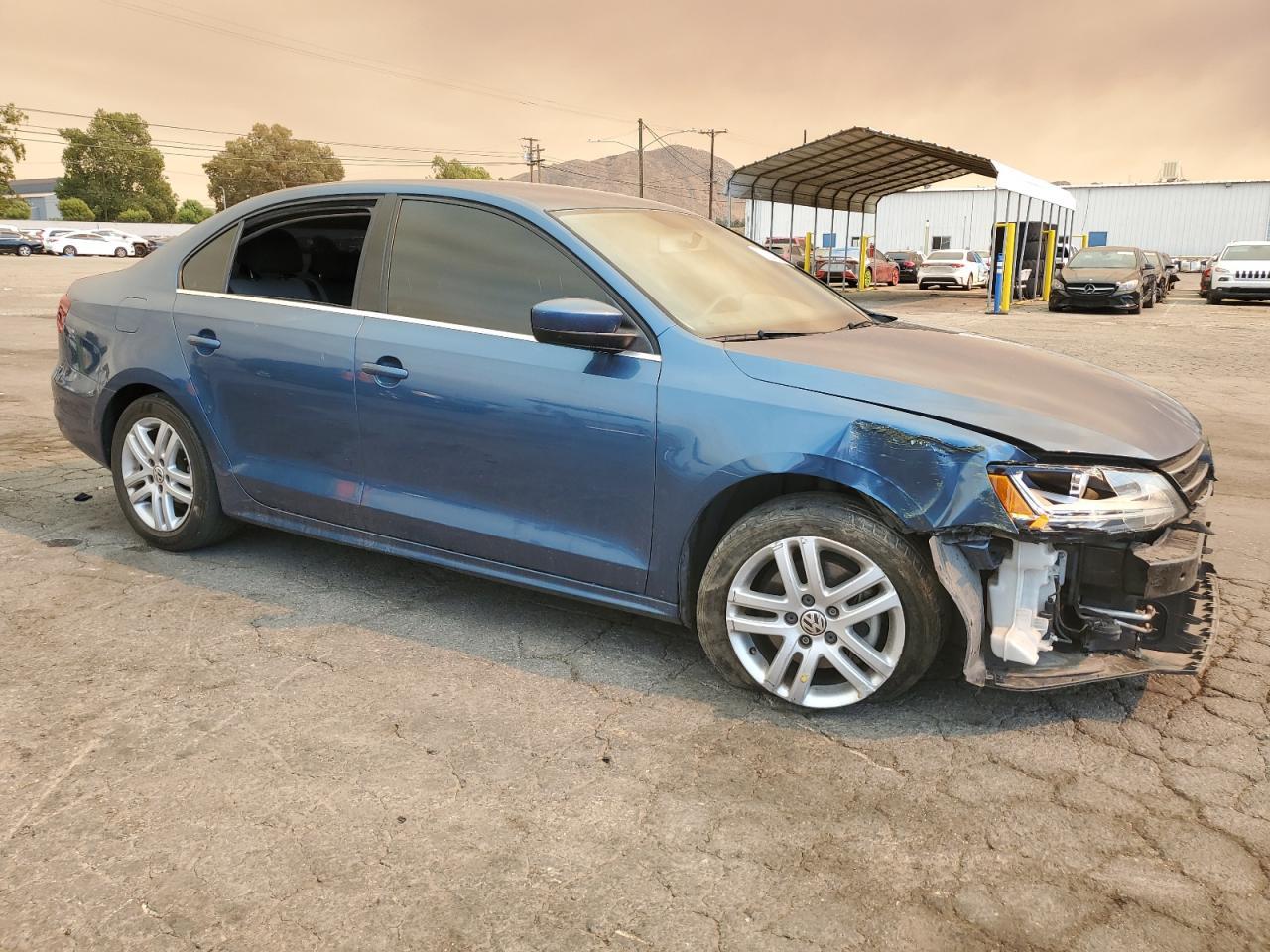 2017 VOLKSWAGEN JETTA S - Image 4