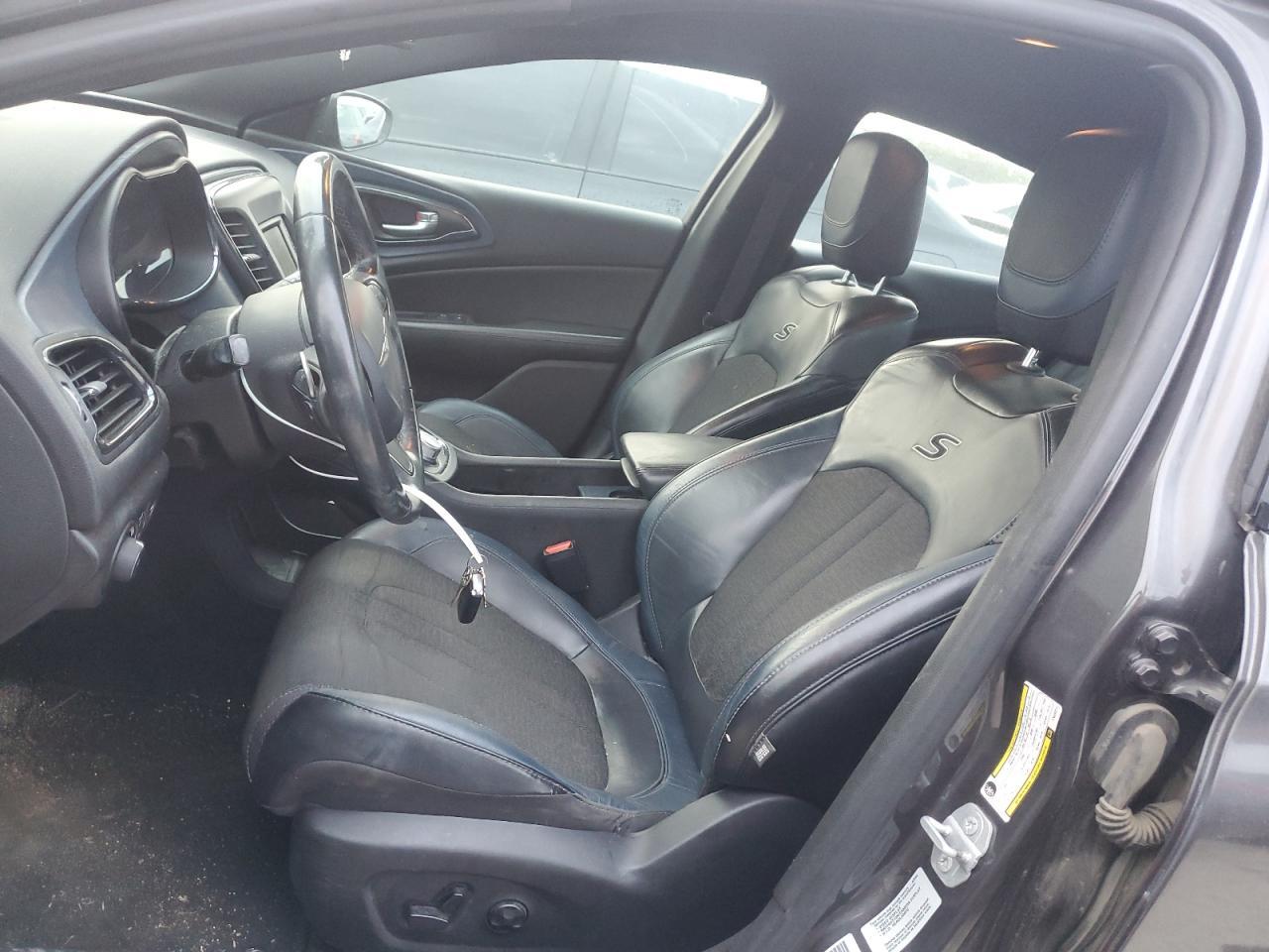 2015 CHRYSLER 200 S - Image 7