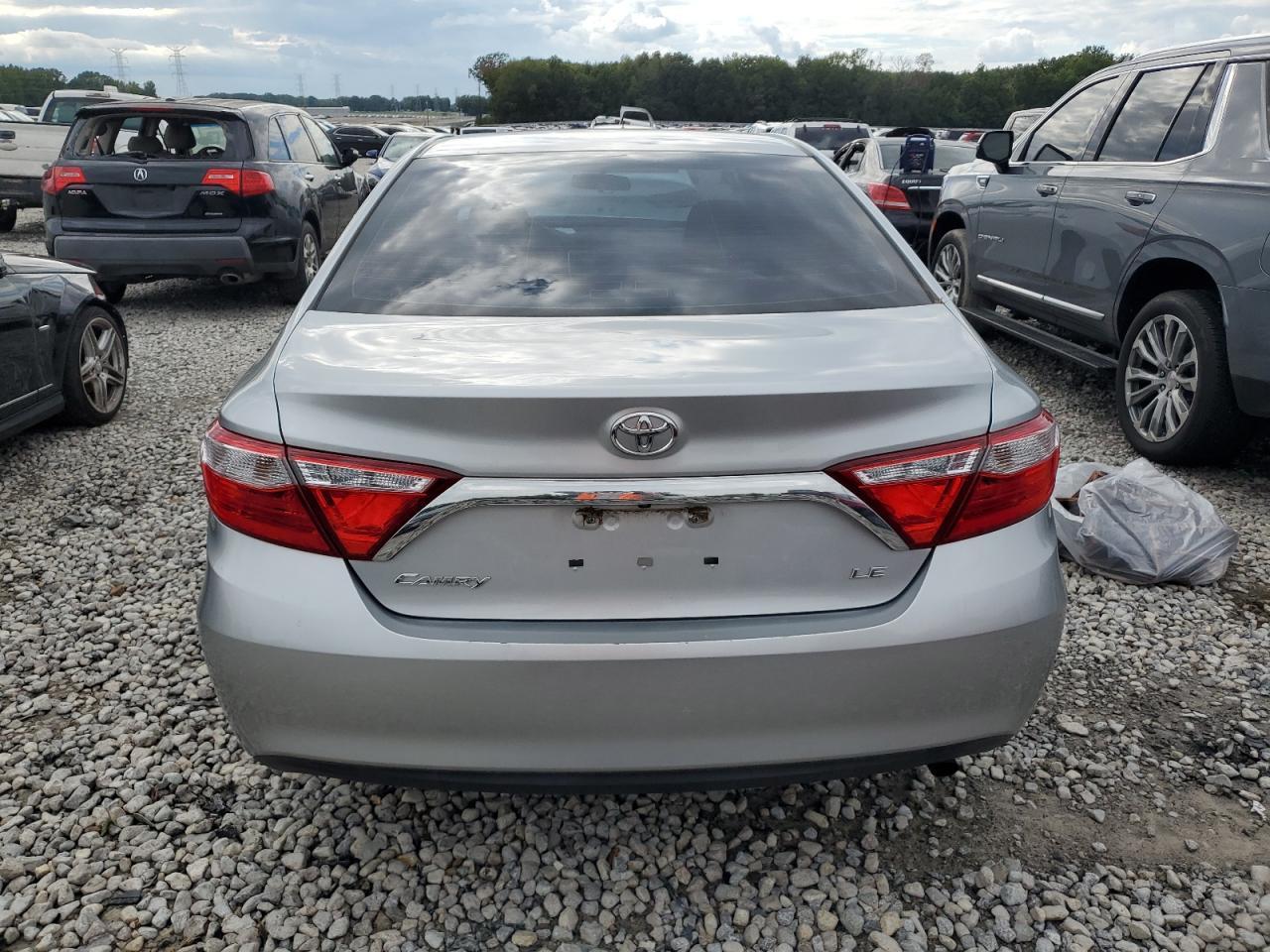 2016 TOYOTA CAMRY LE - Image 6