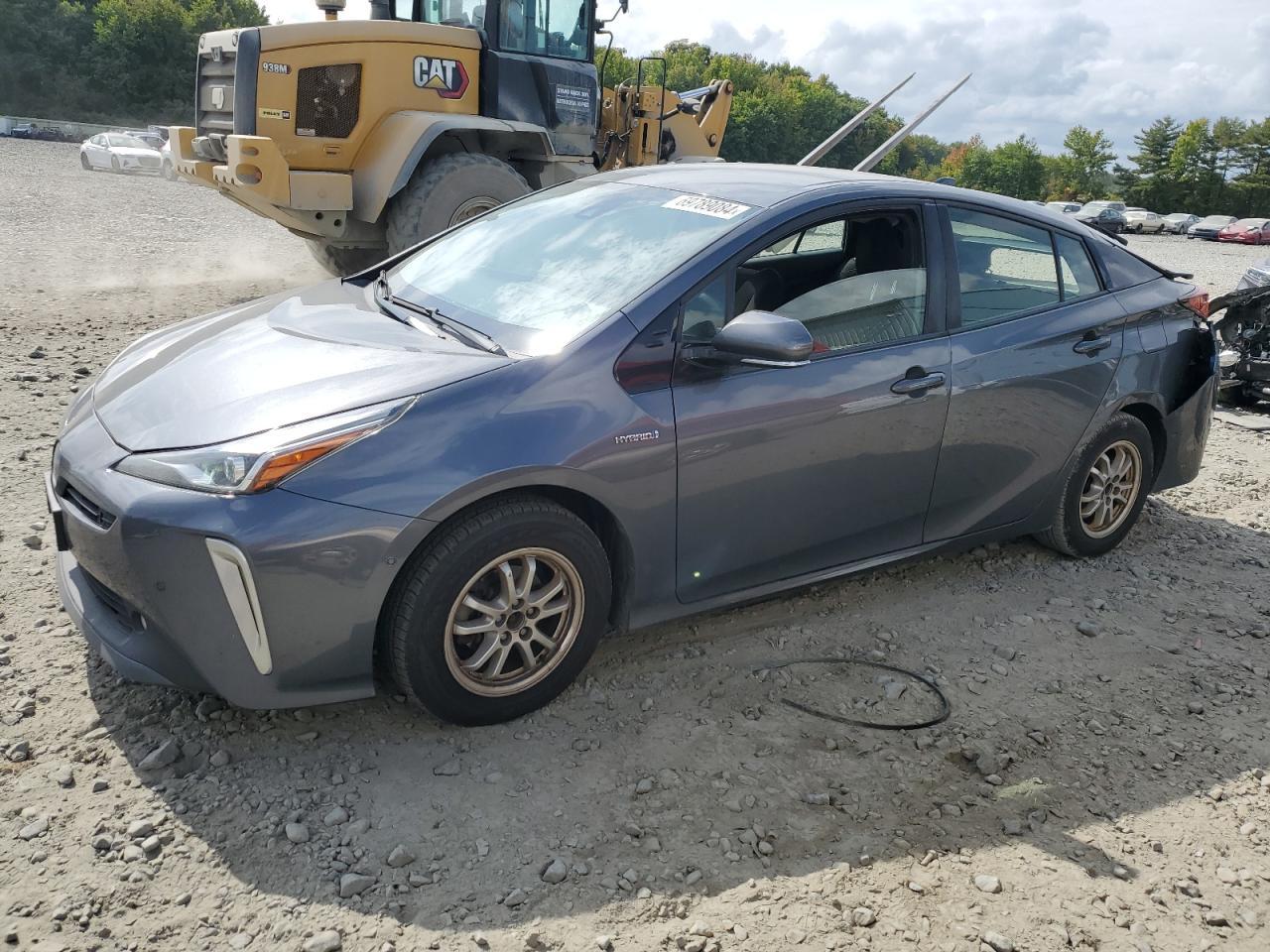 2019 TOYOTA PRIUS