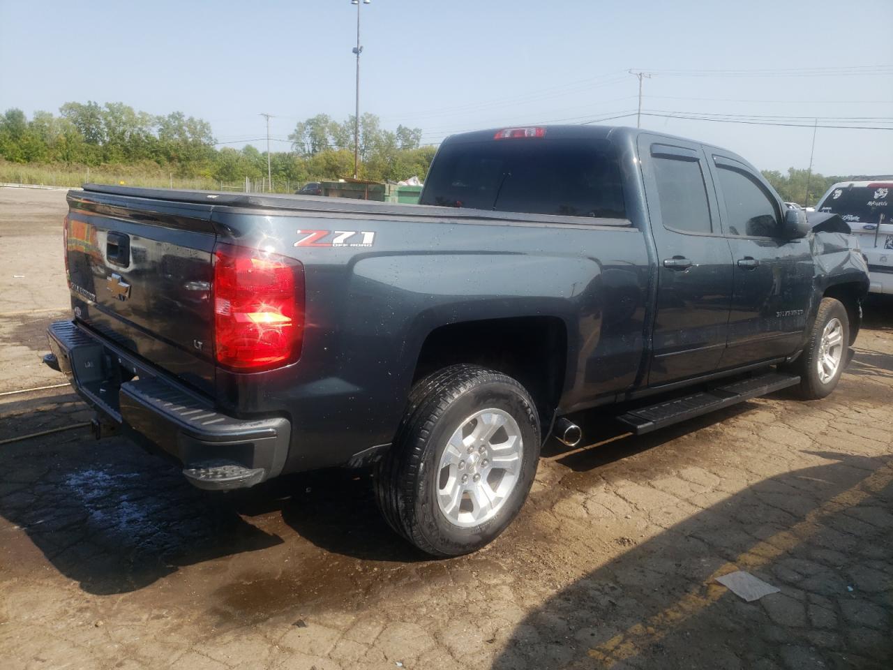 2018 CHEVROLET SILVERADO - Фото 3