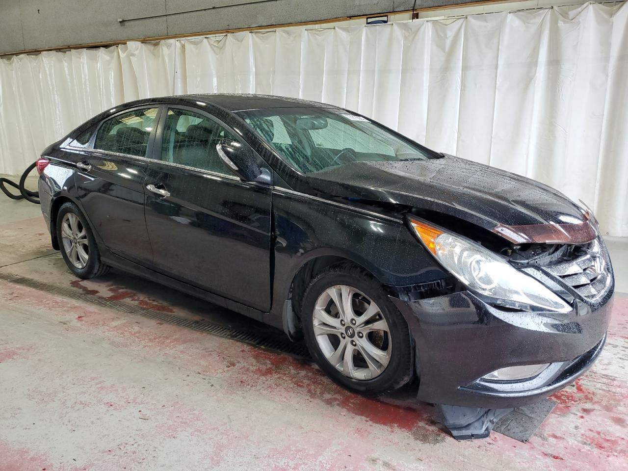 2011 HYUNDAI SONATA SE - Image 4