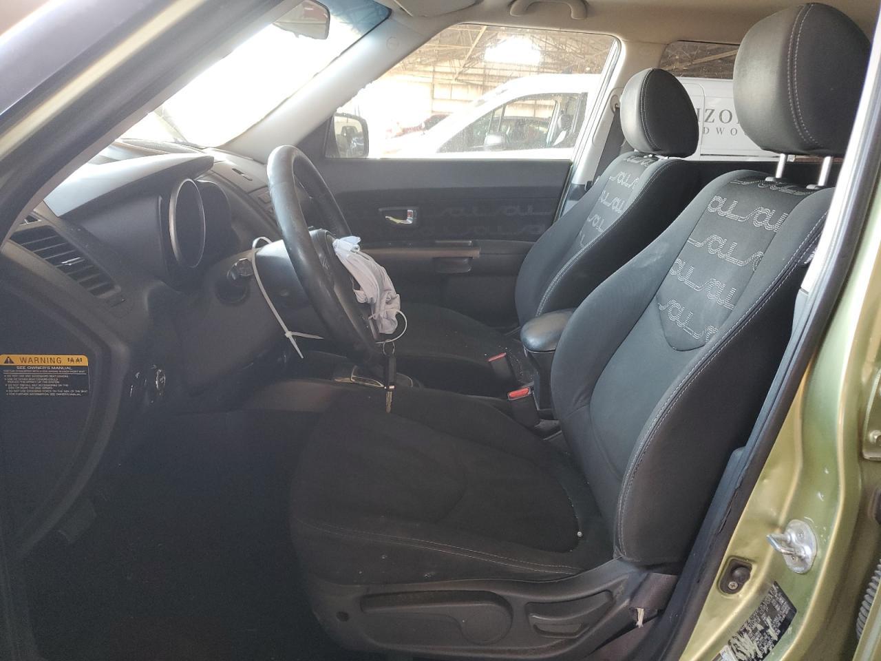 2013 KIA SOUL + - Image 7