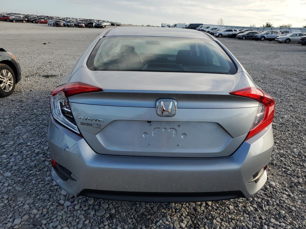 2017 HONDA CIVIC LX - Фото 6