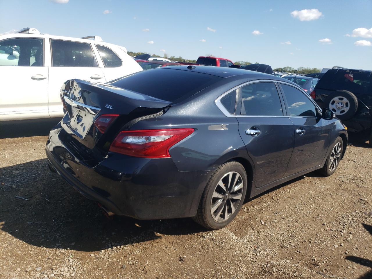 2018 NISSAN ALTIMA 2.5 - Фото 3