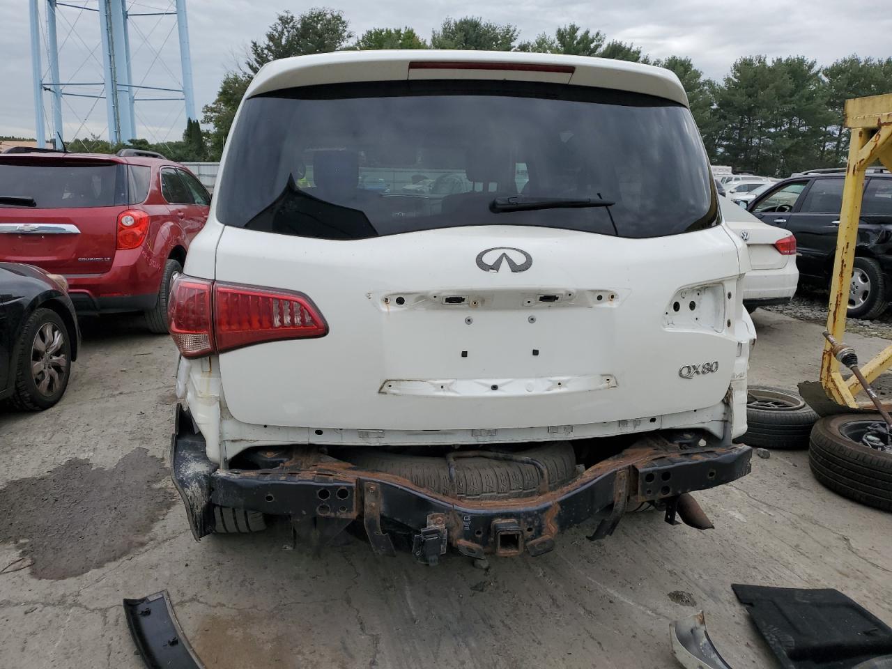 2017 INFINITI QX80 BASE - Image 6
