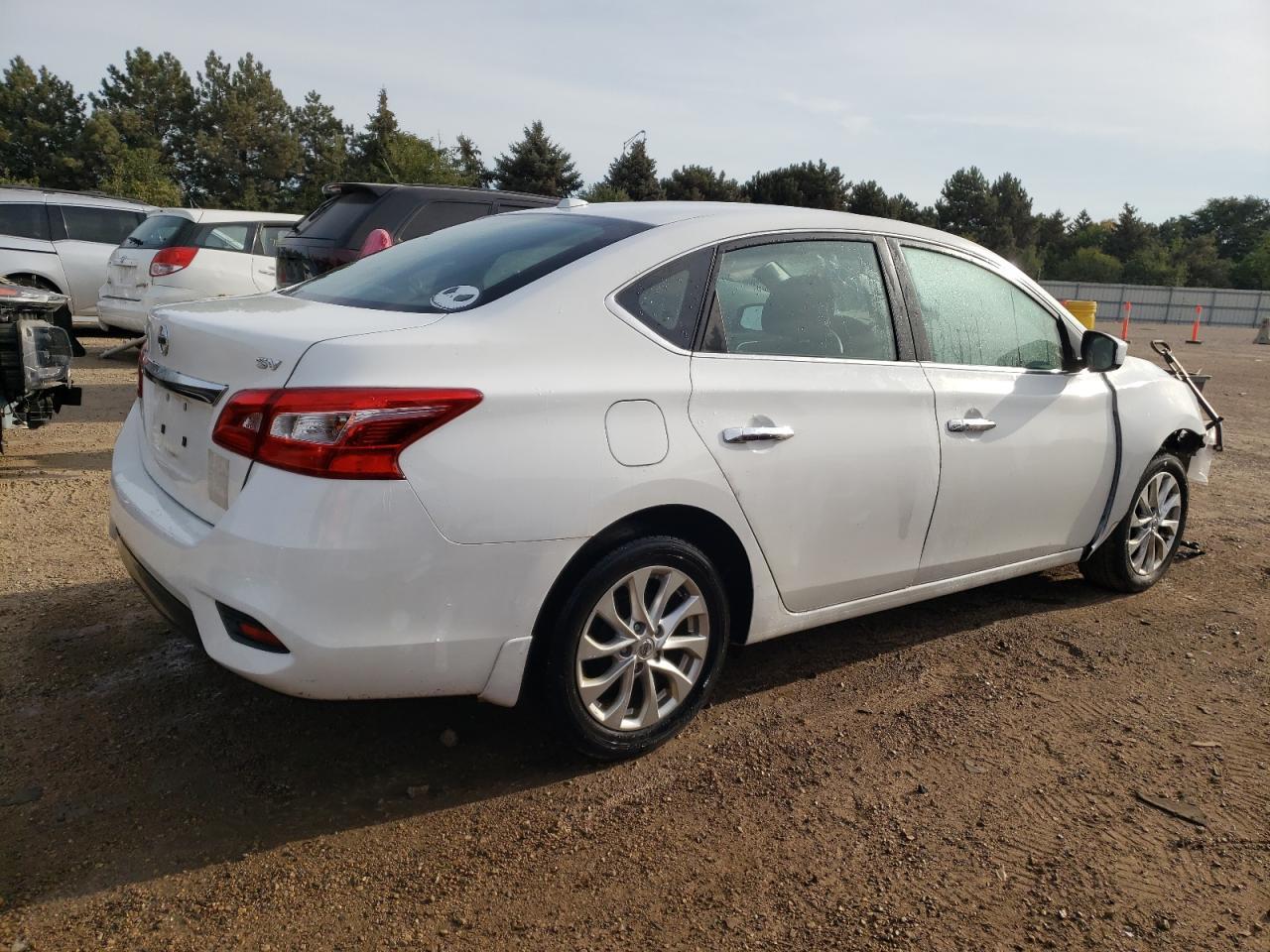 2017 NISSAN SENTRA S - Фото 3