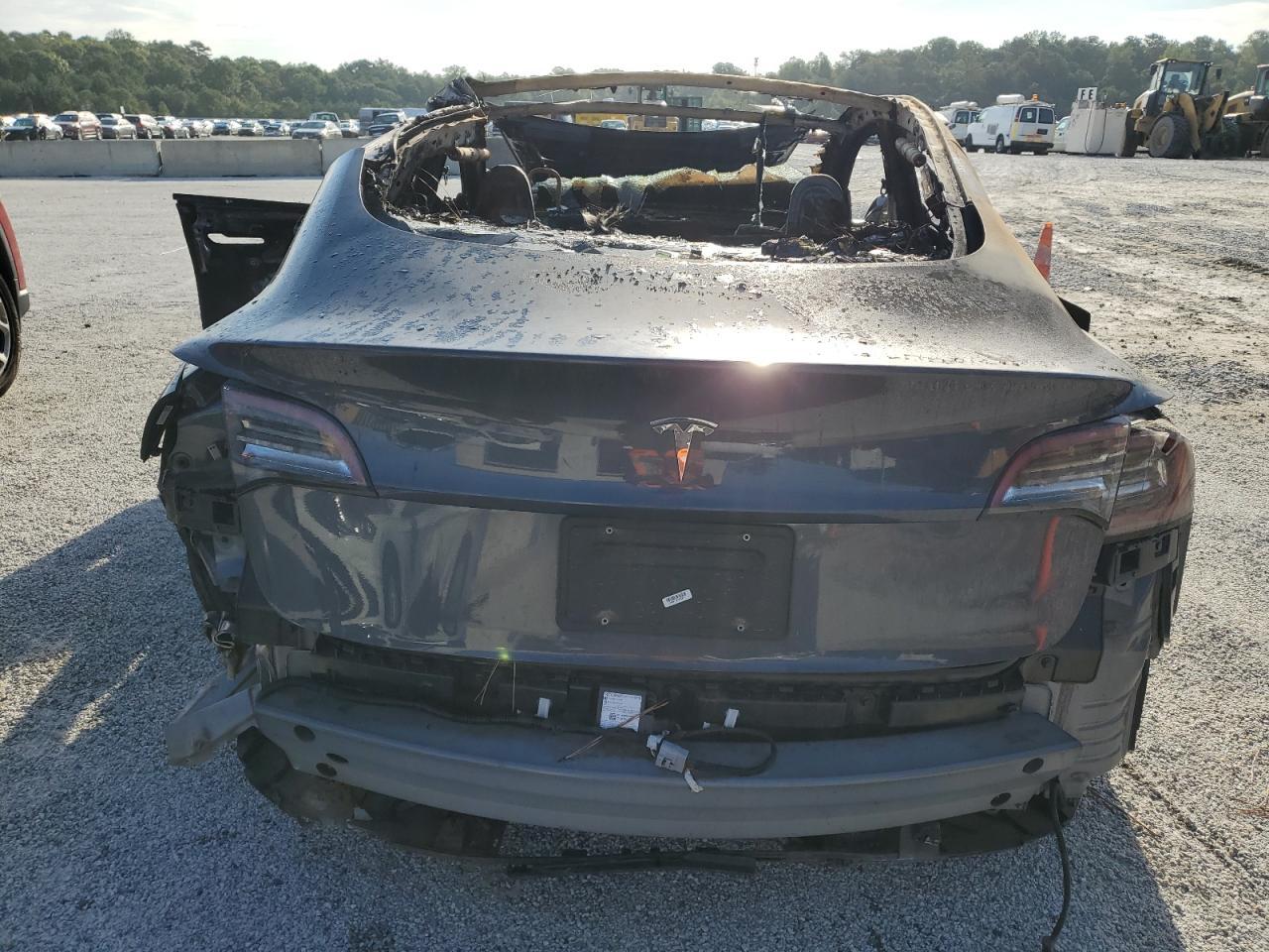 2022 TESLA MODEL 3 - Image 6