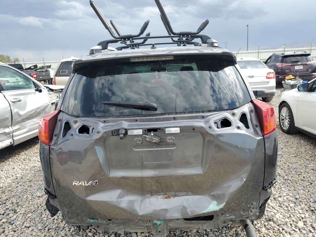 2014 TOYOTA RAV4 LE - Фото 6