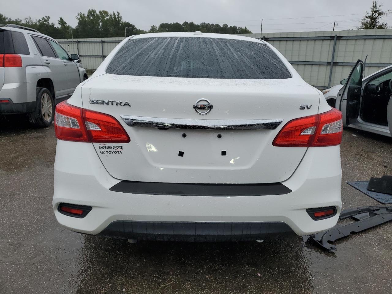 2017 NISSAN SENTRA S - Фото 6