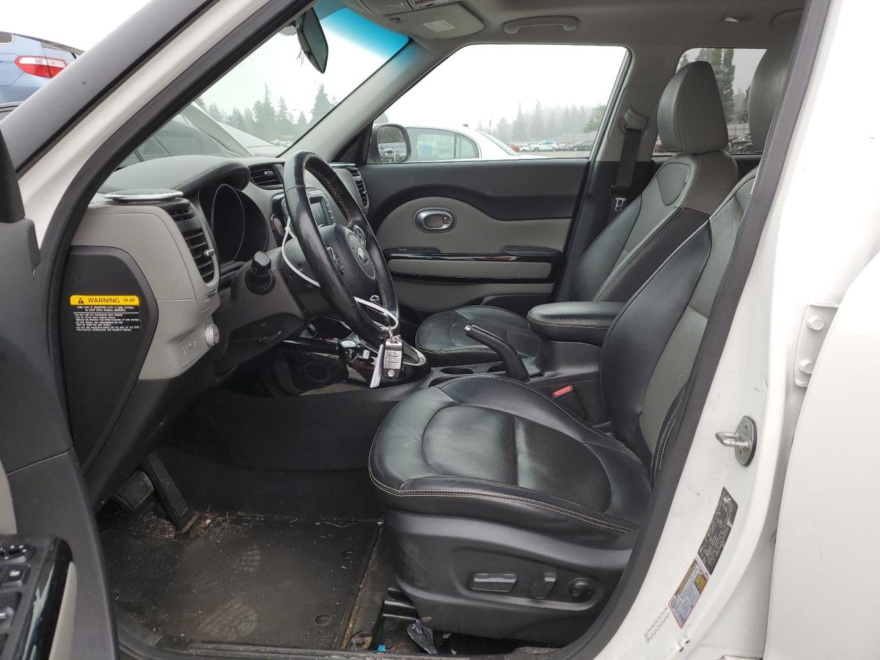 2016 KIA SOUL + - Image 7