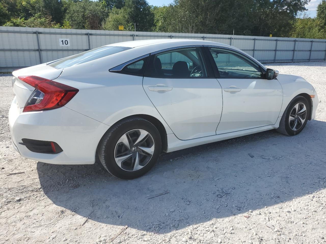 2019 HONDA CIVIC LX - Image 3