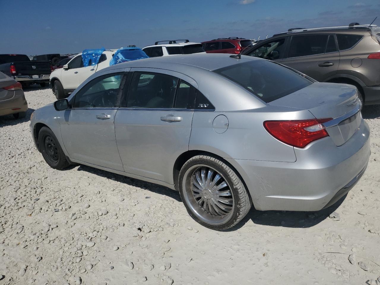 2012 CHRYSLER 200 LX - Image 2