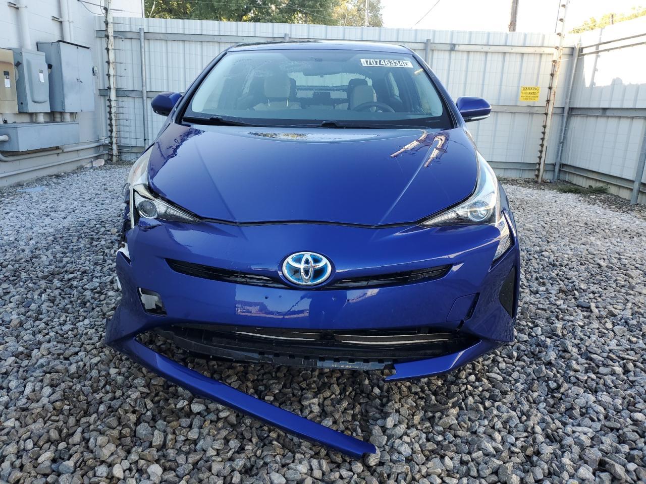 2016 TOYOTA PRIUS - Image 5