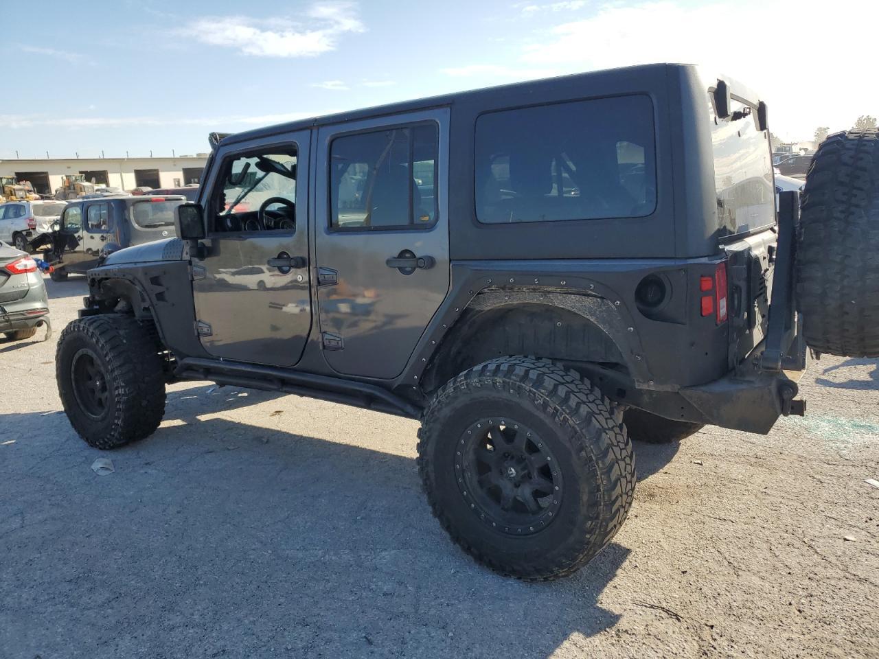2014 JEEP WRANGLER U - Image 2