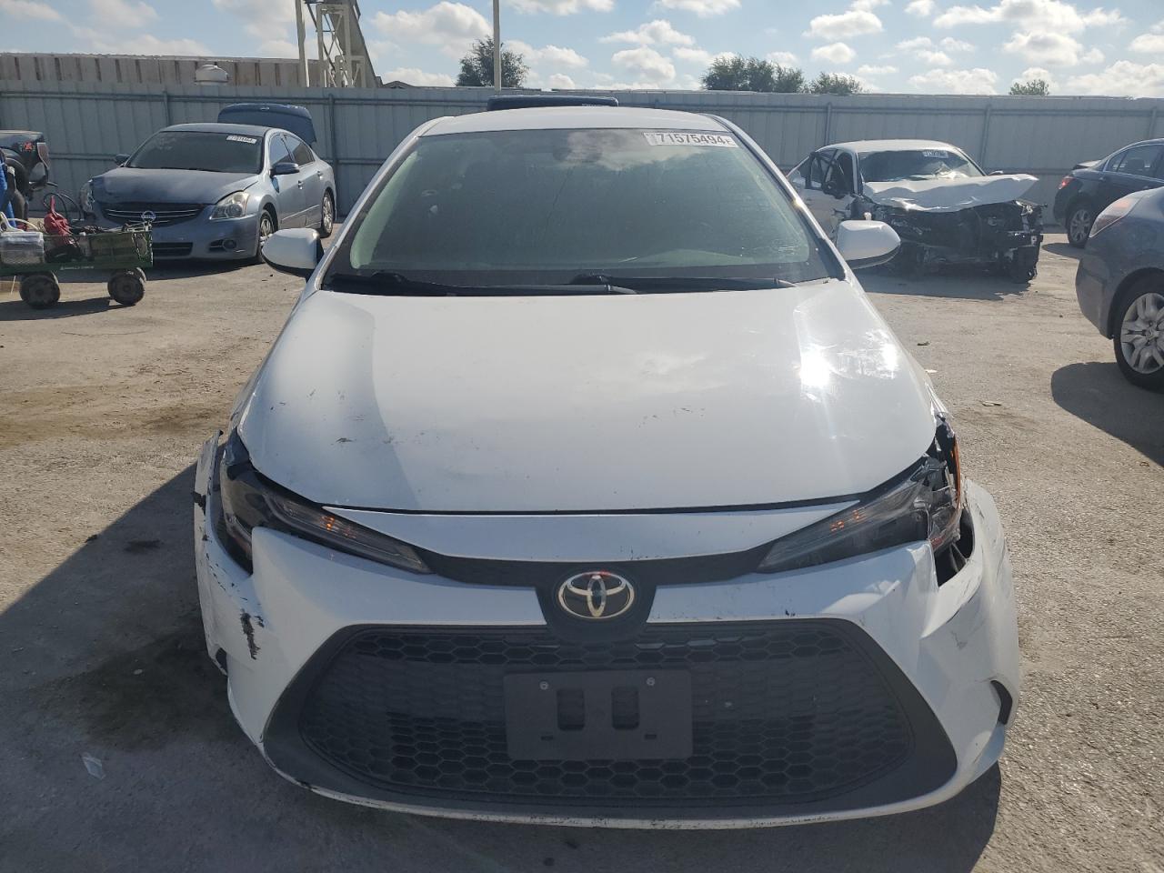 2021 TOYOTA COROLLA LE - Фото 5