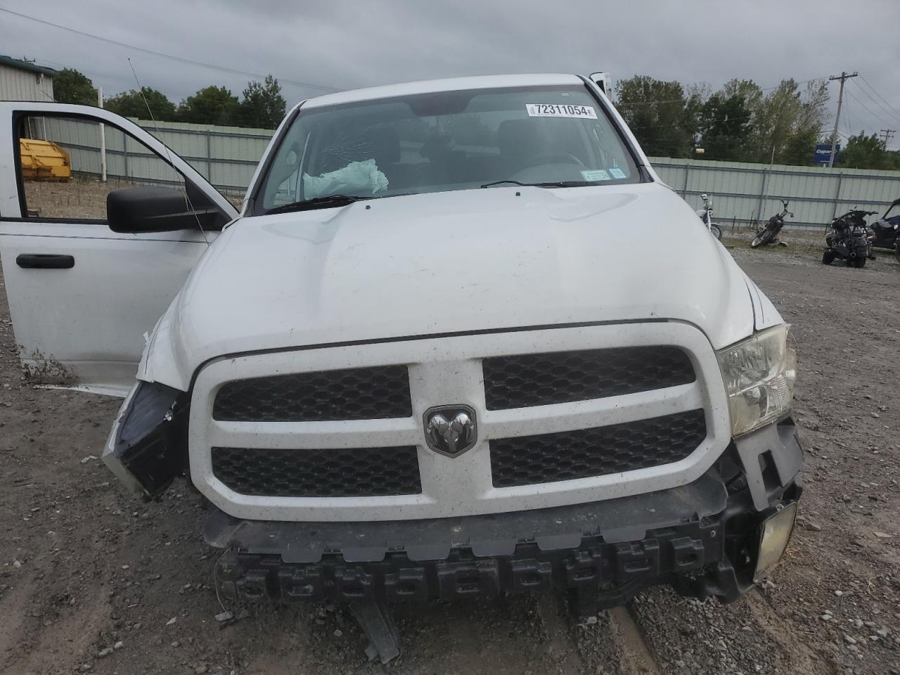 2014 RAM 1500 ST - Image 5